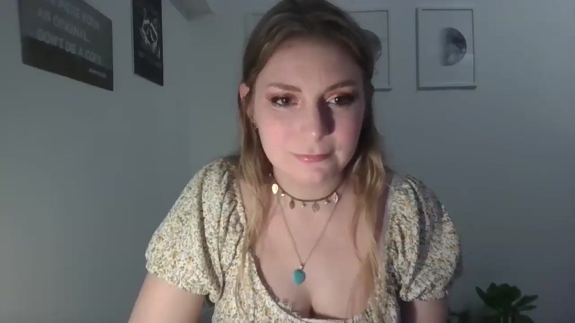 Gallery image thumbnail from Dani_Darling's myfreecams stream on, 03/01/2025, 20:57 image 15 of 20