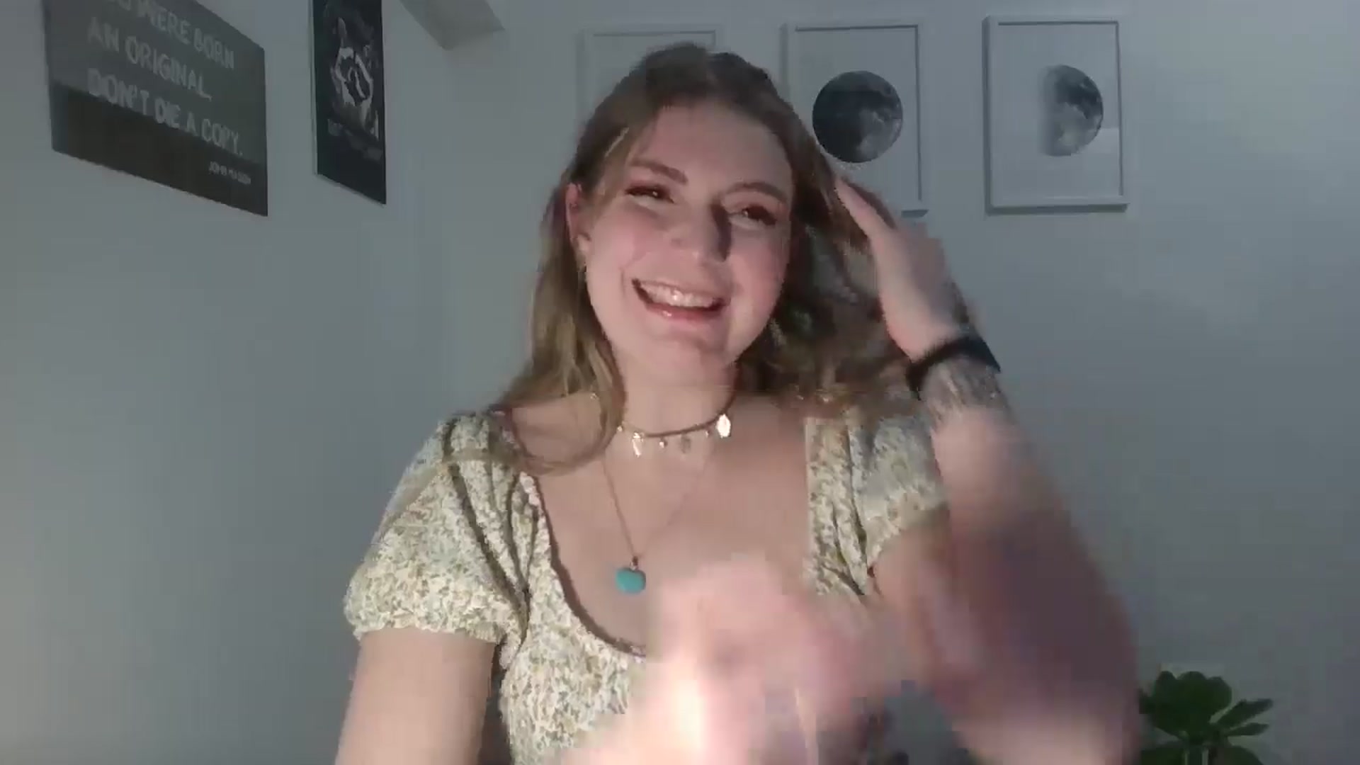 Gallery image thumbnail from Dani_Darling's myfreecams stream on, 03/01/2025, 20:57 image 13 of 20