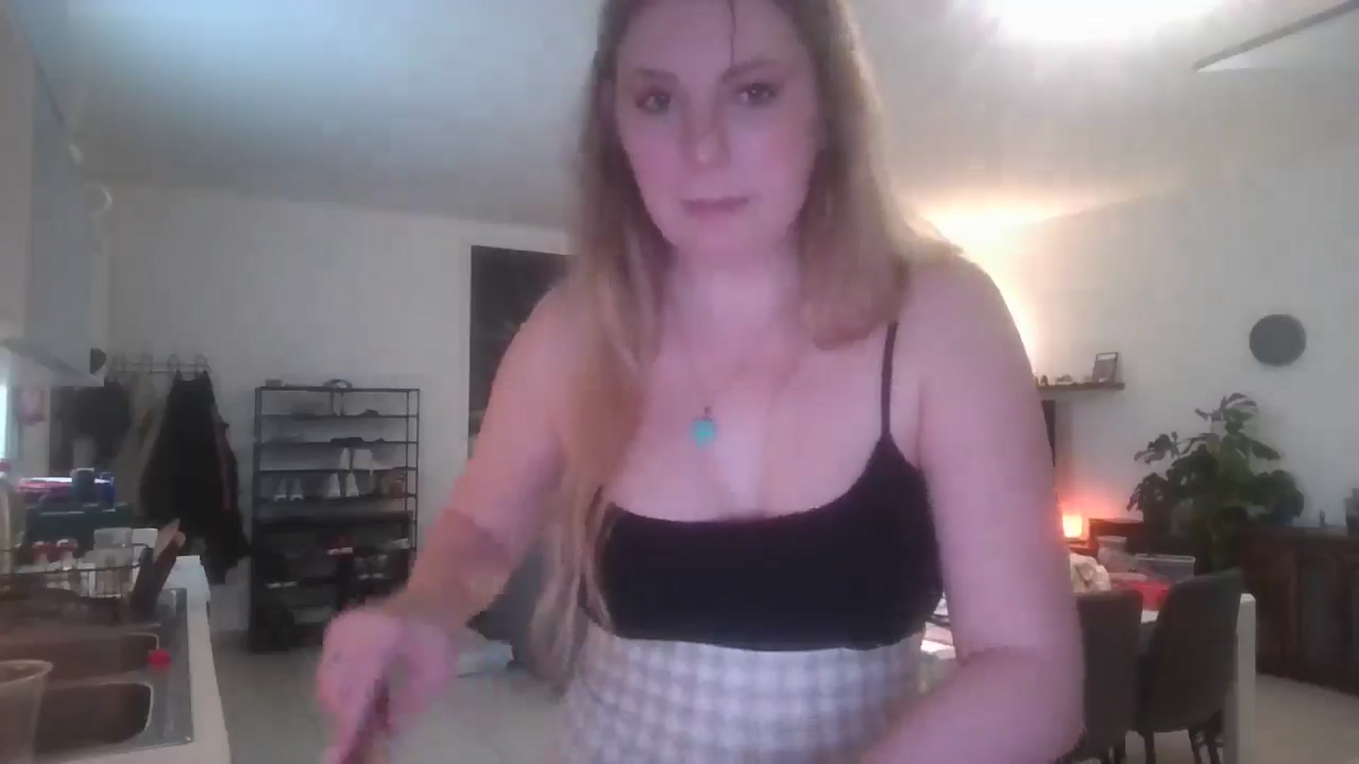 Gallery image thumbnail from Dani_Darling's myfreecams stream on, 03/03/2025, 12:48 image 17 of 20
