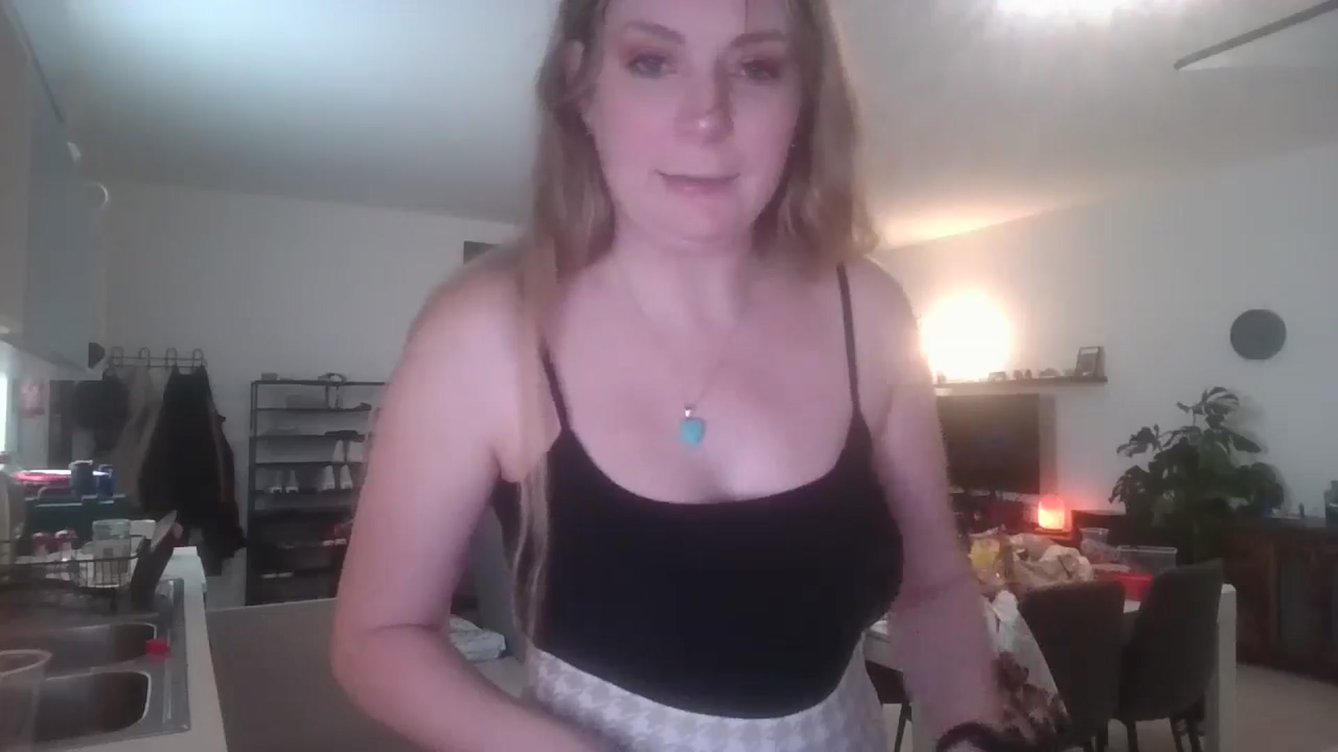Gallery image thumbnail from Dani_Darling's myfreecams stream on, 03/03/2025, 12:48 image 13 of 20