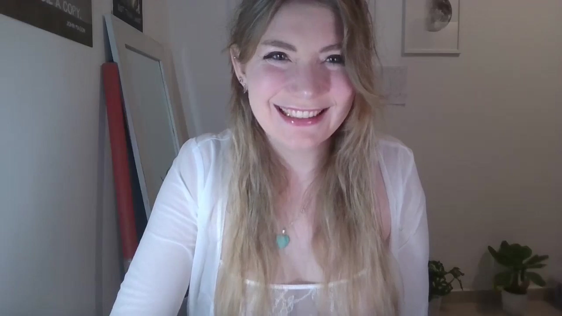 Gallery image thumbnail from Dani_Darling's myfreecams stream on, 03/07/2025, 20:05 image 3 of 20