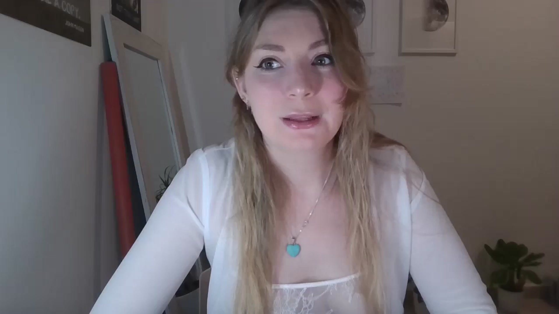 Gallery image thumbnail from Dani_Darling's myfreecams stream on, 03/07/2025, 20:05 image 10 of 20