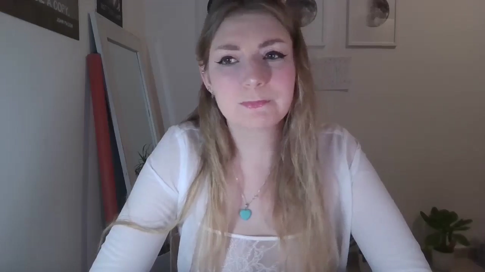 Gallery image thumbnail from Dani_Darling's myfreecams stream on, 03/07/2025, 20:05 image 17 of 20