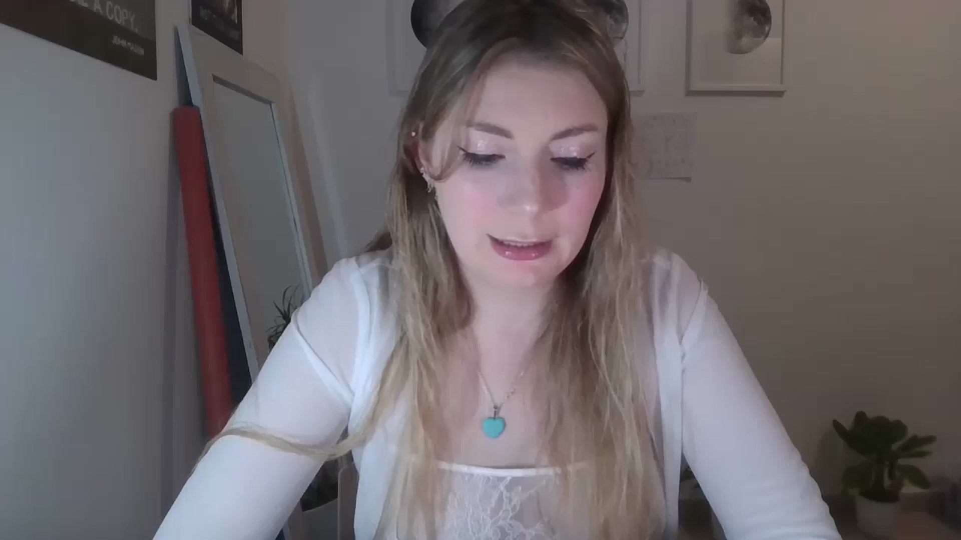 Gallery image thumbnail from Dani_Darling's myfreecams stream on, 03/07/2025, 20:05 image 18 of 20