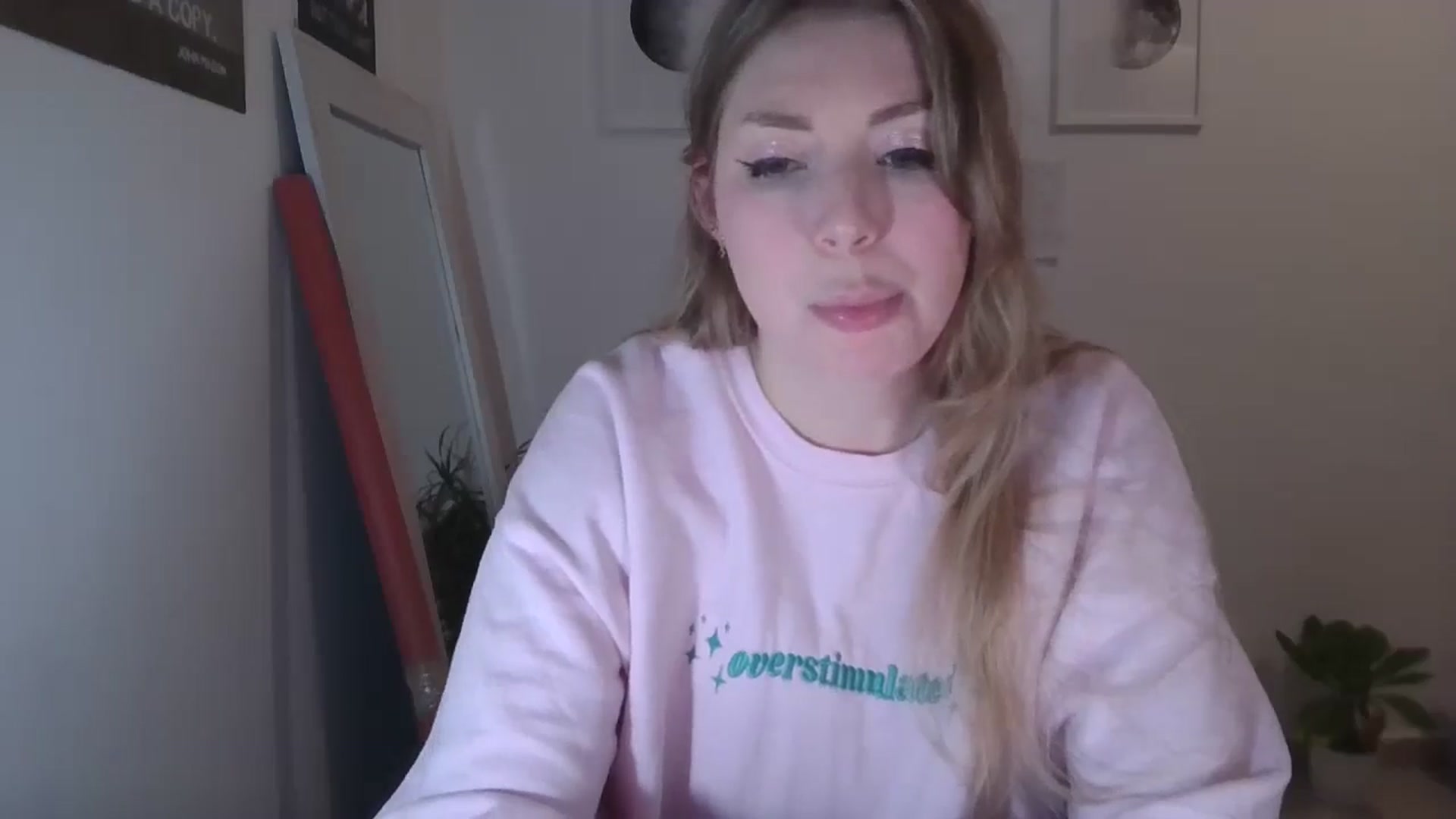 Gallery image thumbnail from Dani_Darling's myfreecams stream on, 03/07/2025, 21:57 image 9 of 20