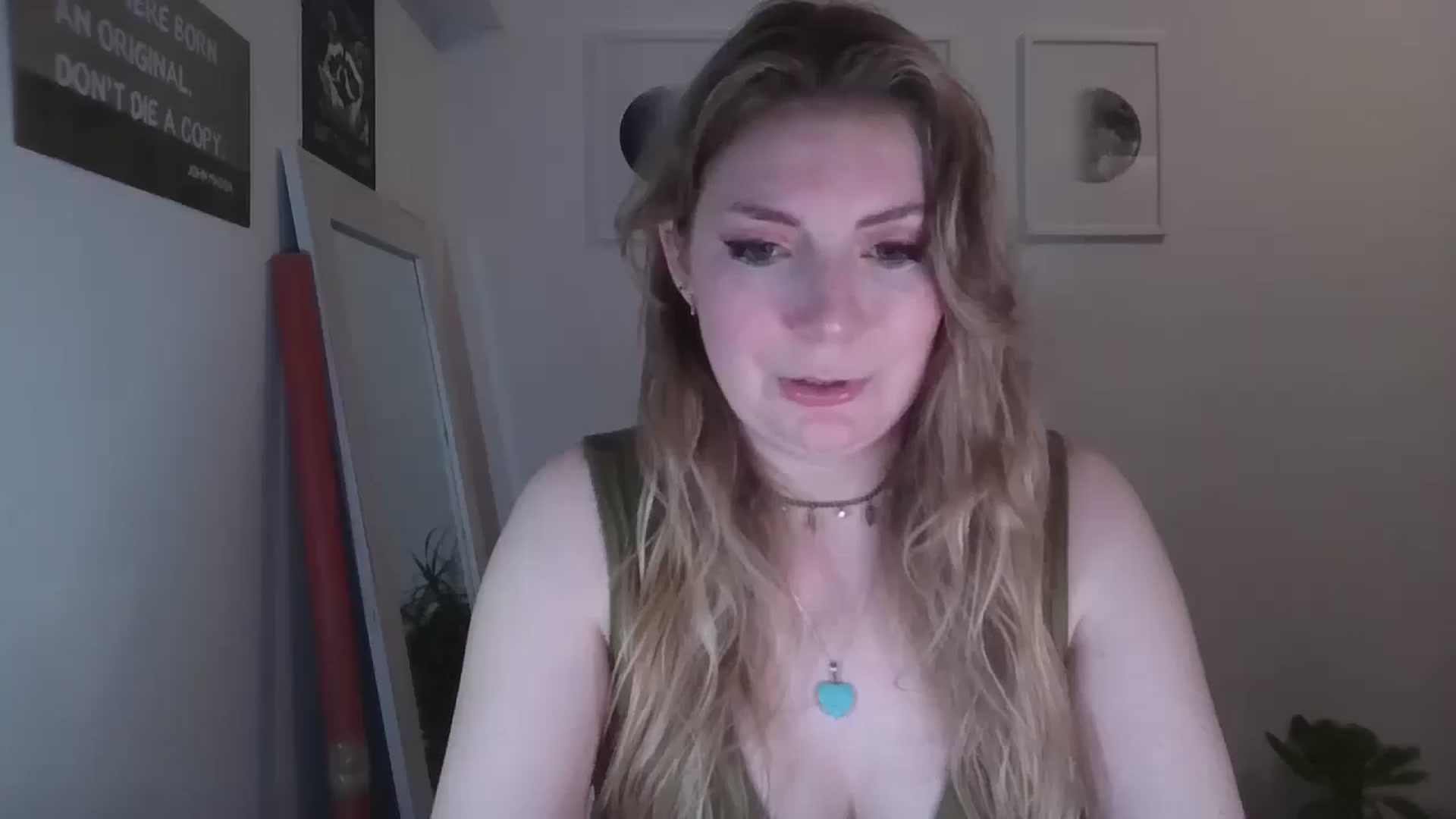 Gallery image thumbnail from Dani_Darling's myfreecams stream on, 03/08/2025, 21:30 image 5 of 20