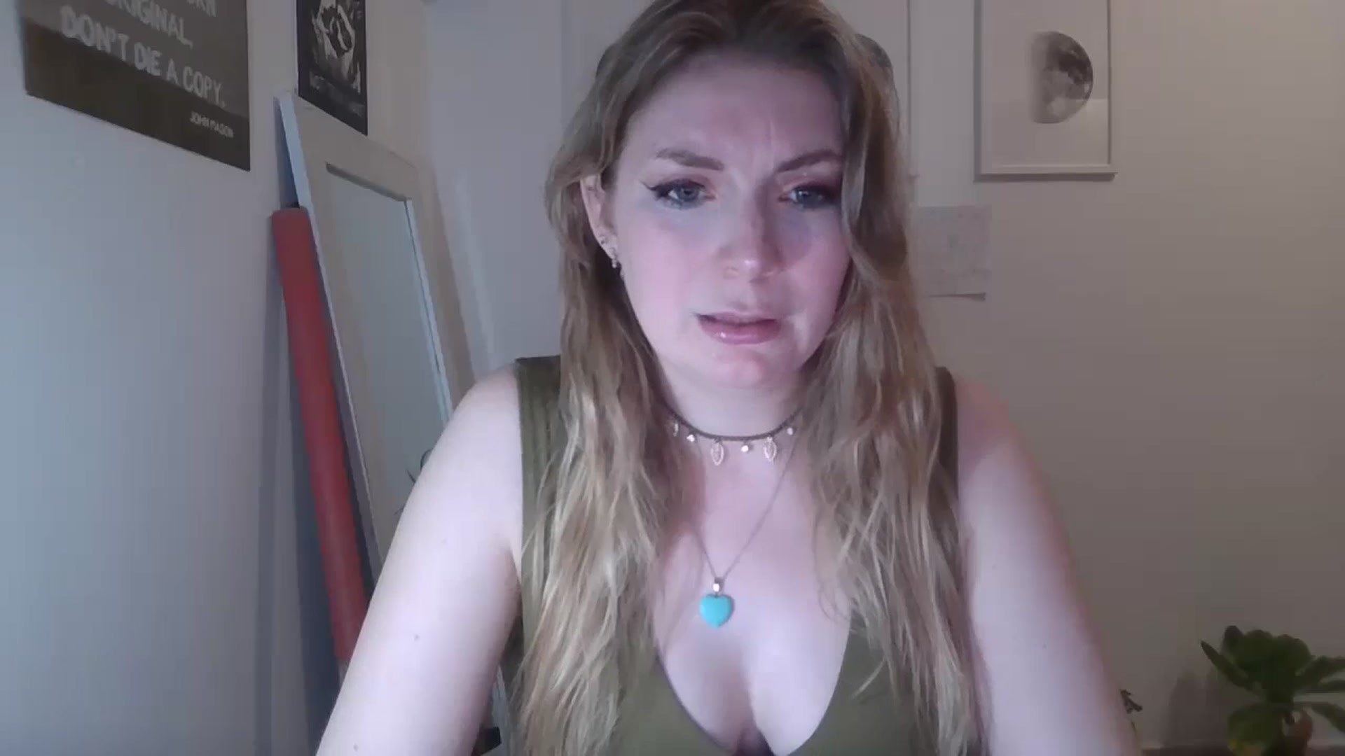 Gallery image thumbnail from Dani_Darling's myfreecams stream on, 03/08/2025, 21:30 image 12 of 20