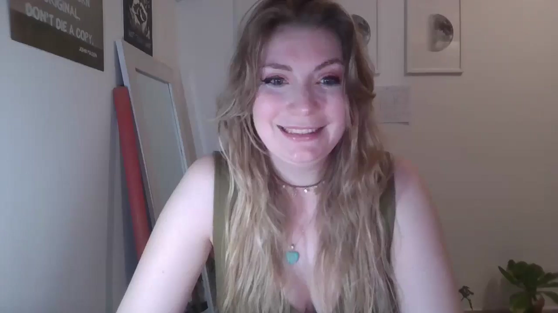 Gallery image thumbnail from Dani_Darling's myfreecams stream on, 03/08/2025, 21:30 image 17 of 20