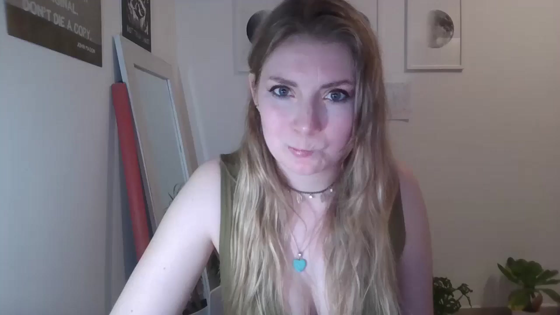 Gallery image thumbnail from Dani_Darling's myfreecams stream on, 03/09/2025, 24:04 image 7 of 20