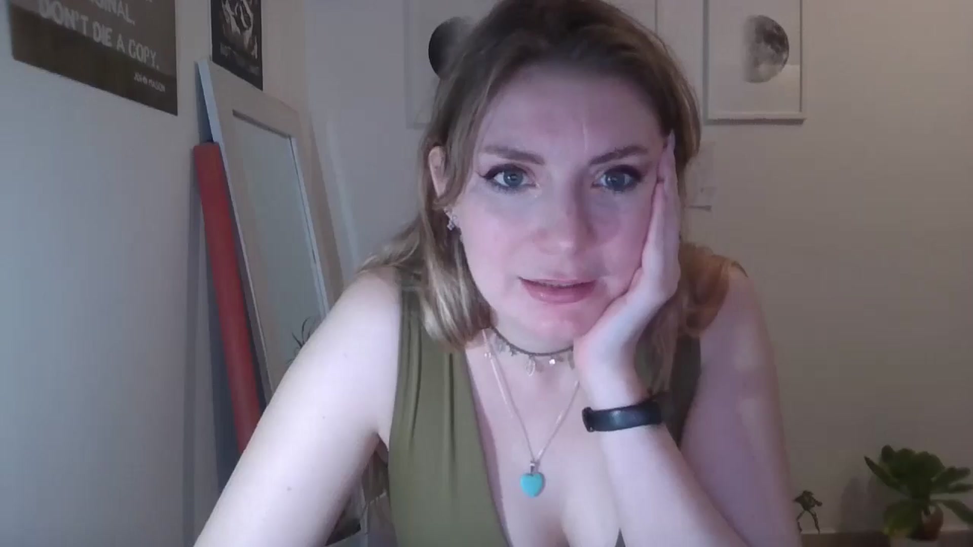 Gallery image thumbnail from Dani_Darling's myfreecams stream on, 03/09/2025, 24:04 image 9 of 20