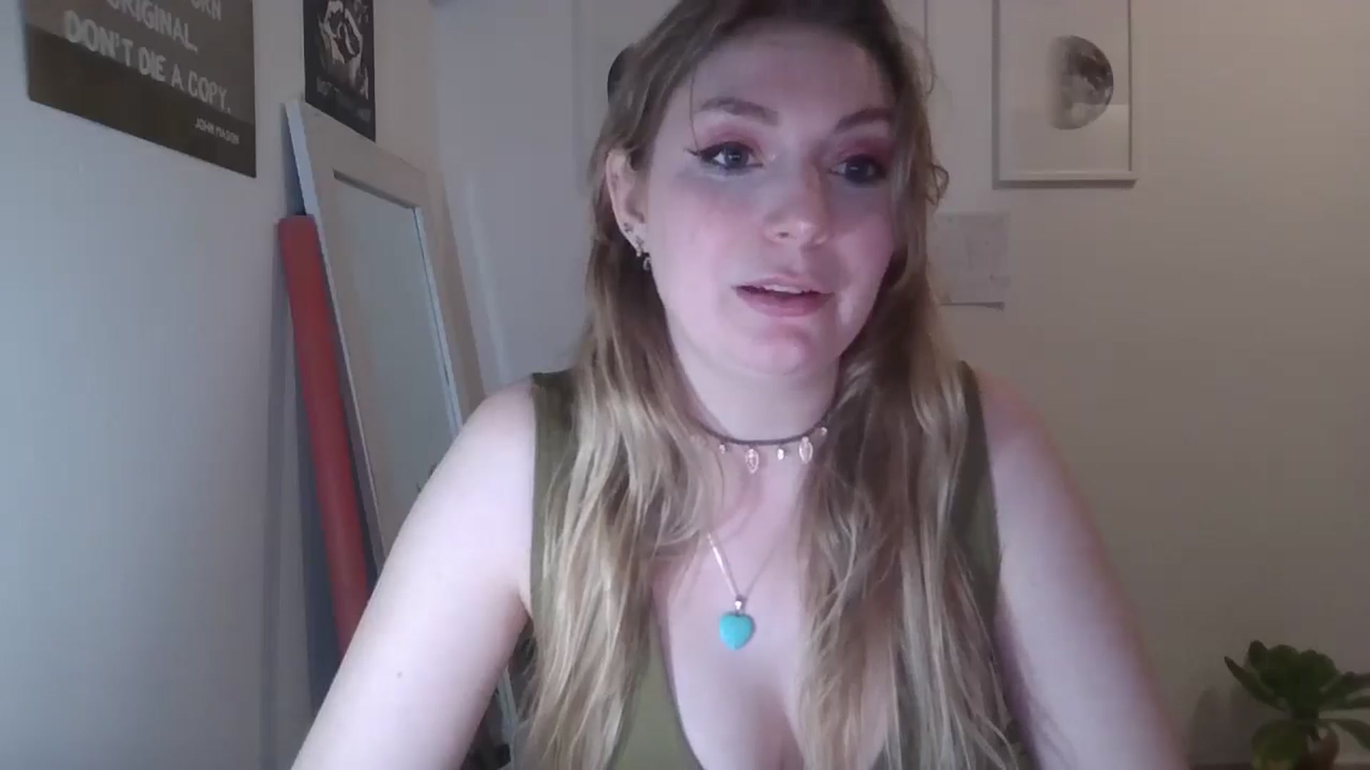 Gallery image thumbnail from Dani_Darling's myfreecams stream on, 03/09/2025, 24:04 image 3 of 20