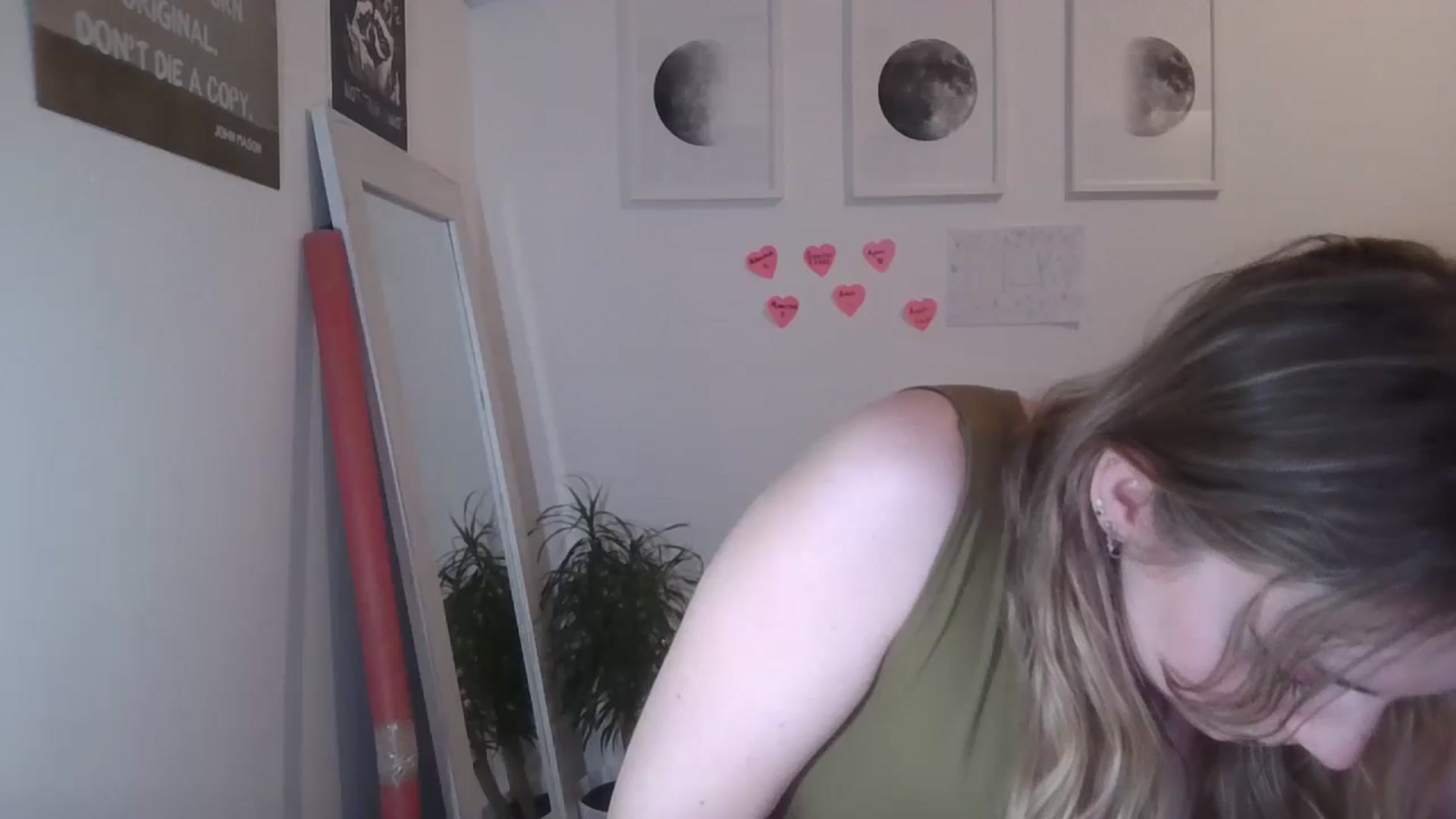 Gallery image thumbnail from Dani_Darling's myfreecams stream on, 03/09/2025, 24:04 image 5 of 20