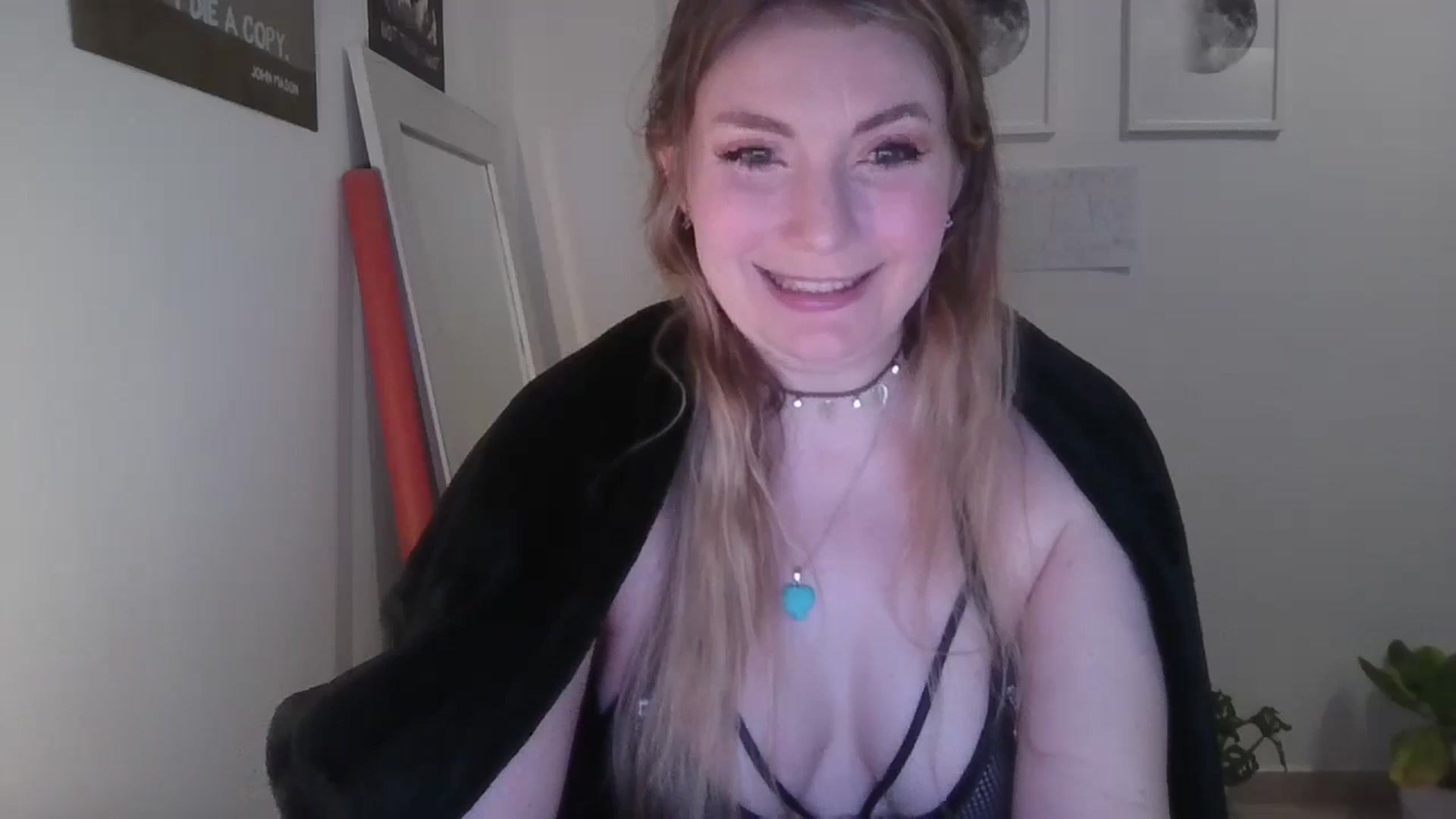 Gallery image thumbnail from Dani_Darling's myfreecams stream on, 03/09/2025, 23:03 image 15 of 20