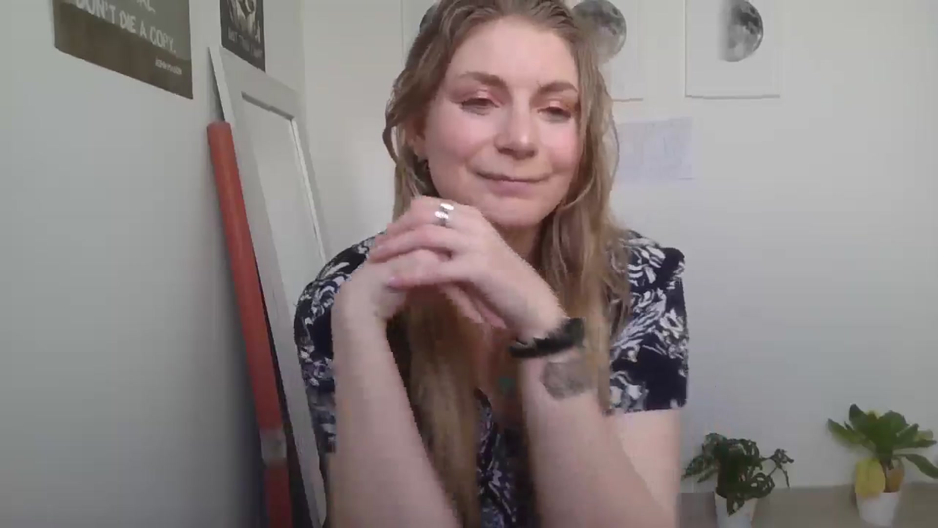 Gallery image thumbnail from Dani_Darling's myfreecams stream on, 03/11/2025, 12:30 image 17 of 20