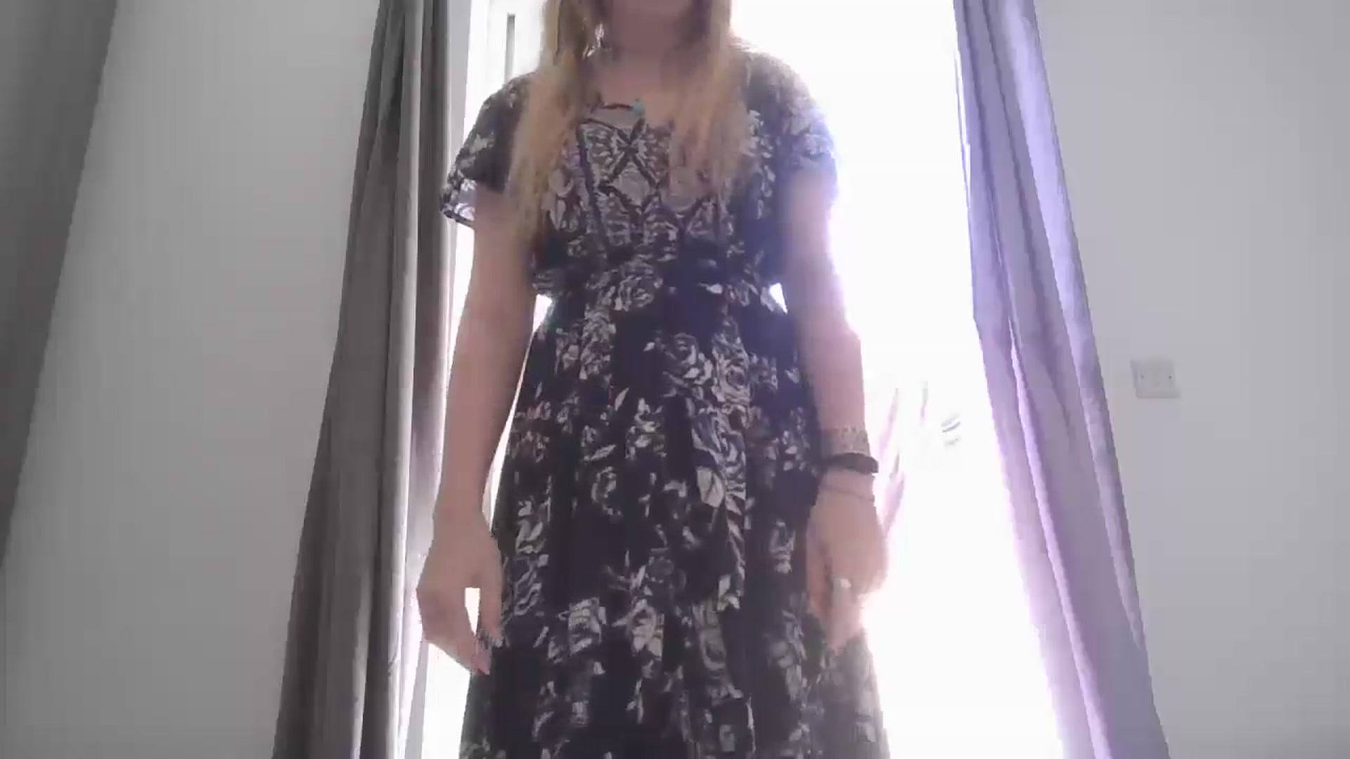 Gallery image thumbnail from Dani_Darling's myfreecams stream on, 03/11/2025, 13:36 image 13 of 20