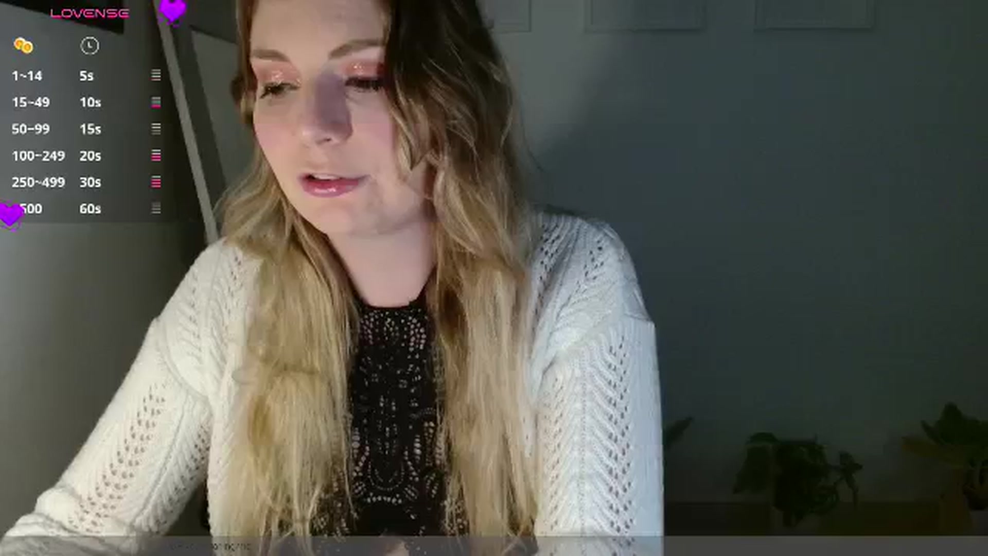Gallery image thumbnail from Dani_Darling's myfreecams stream on, 03/15/2025, 22:03 image 9 of 20