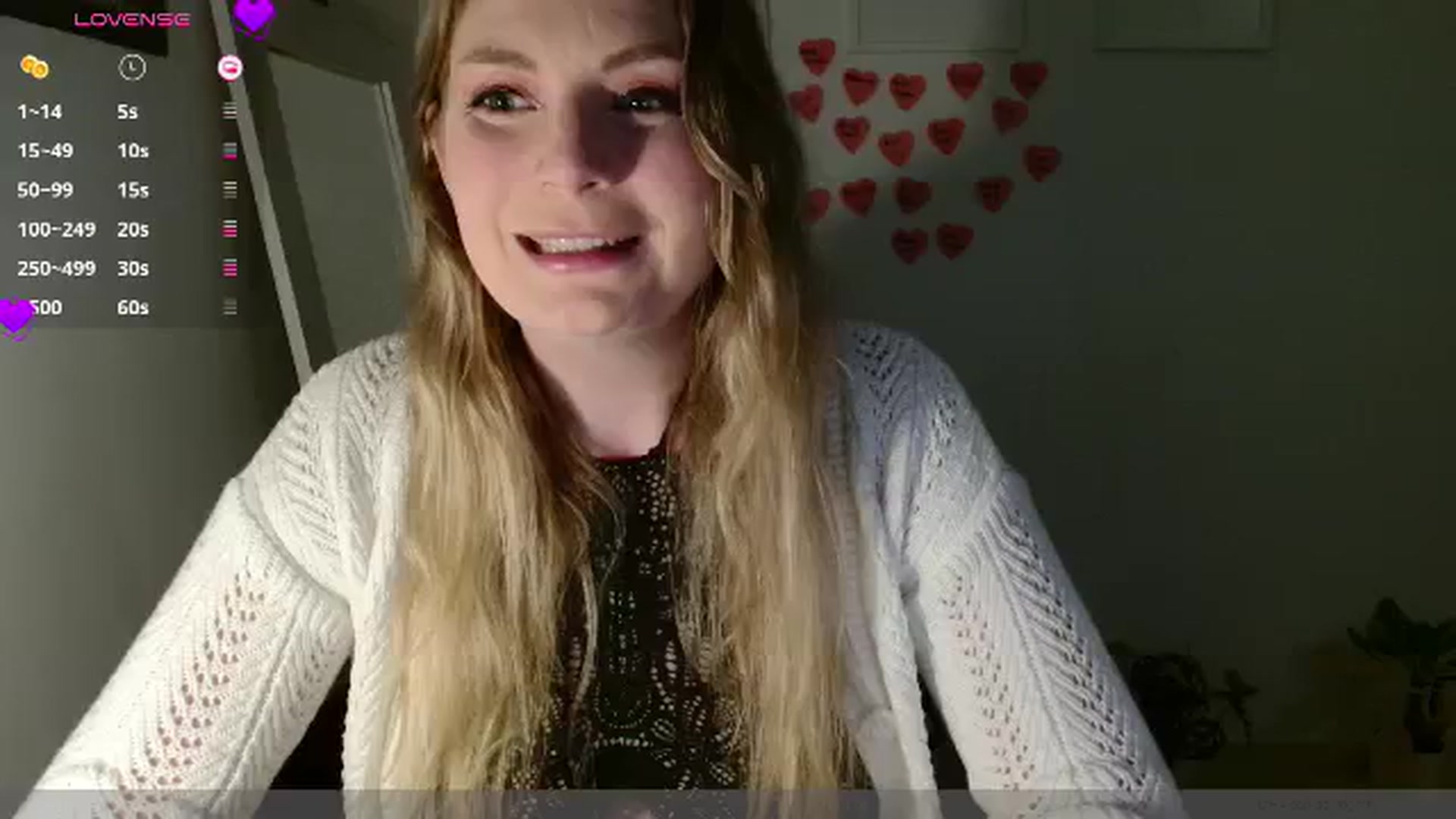 Gallery image thumbnail from Dani_Darling's myfreecams stream on, 03/15/2025, 22:03 image 17 of 20