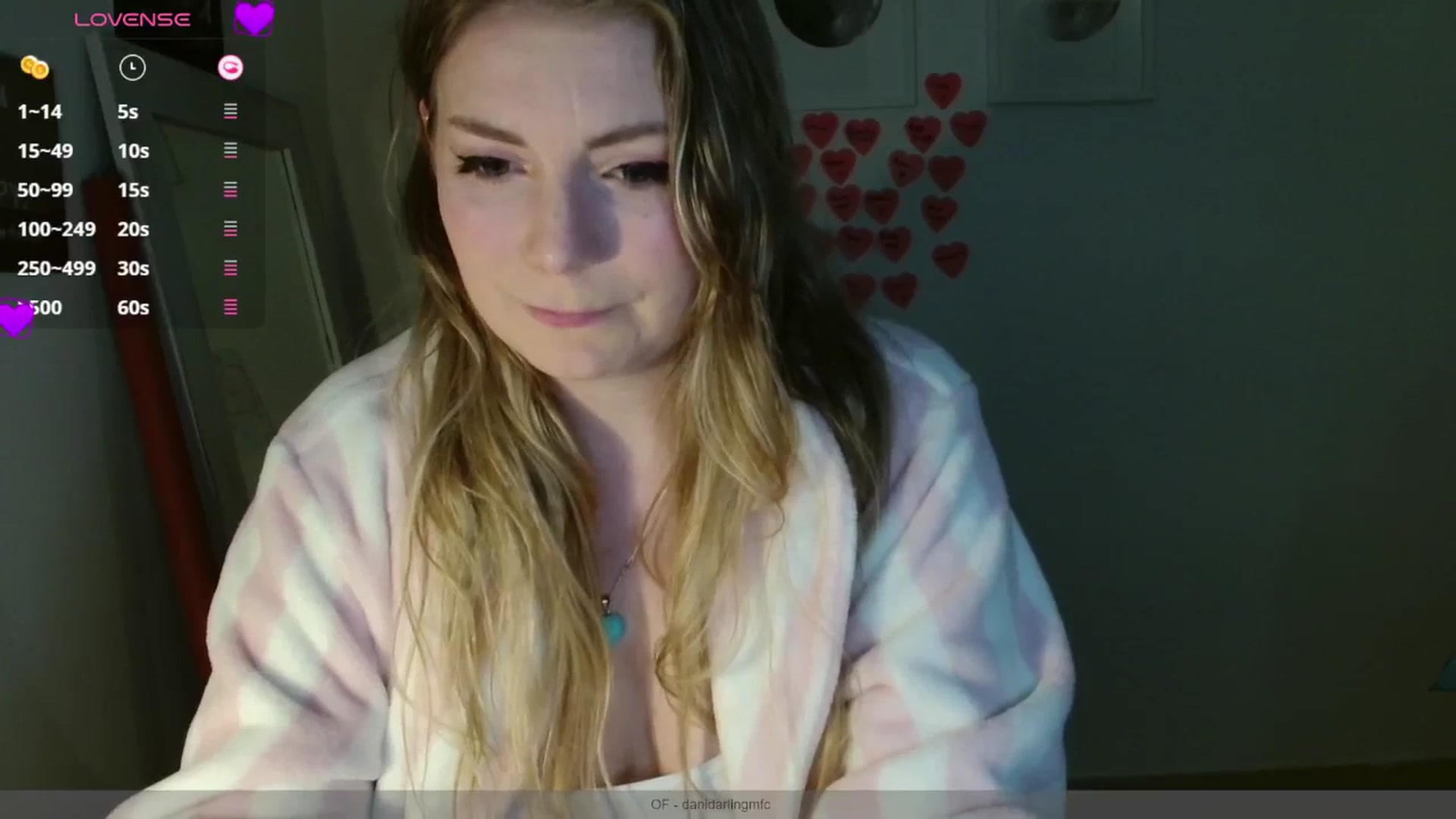 Gallery image thumbnail from Dani_Darling's myfreecams stream on, 03/19/2025, 21:21 image 20 of 20