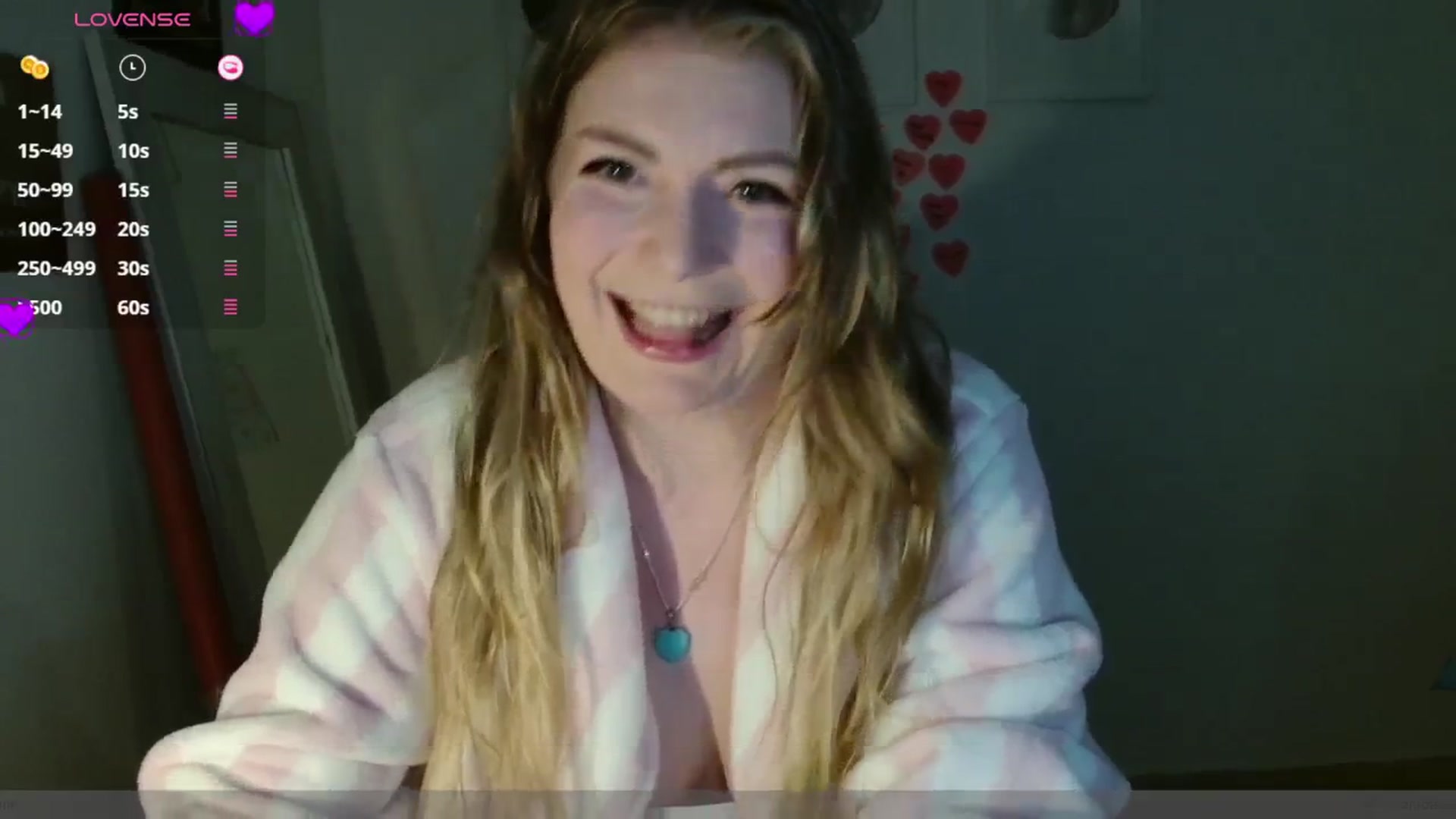 Gallery image thumbnail from Dani_Darling's myfreecams stream on, 03/19/2025, 21:21 image 7 of 20