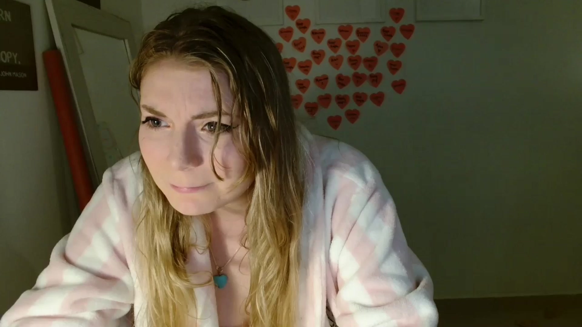 Gallery image thumbnail from Dani_Darling's myfreecams stream on, 03/19/2025, 23:18 image 16 of 20