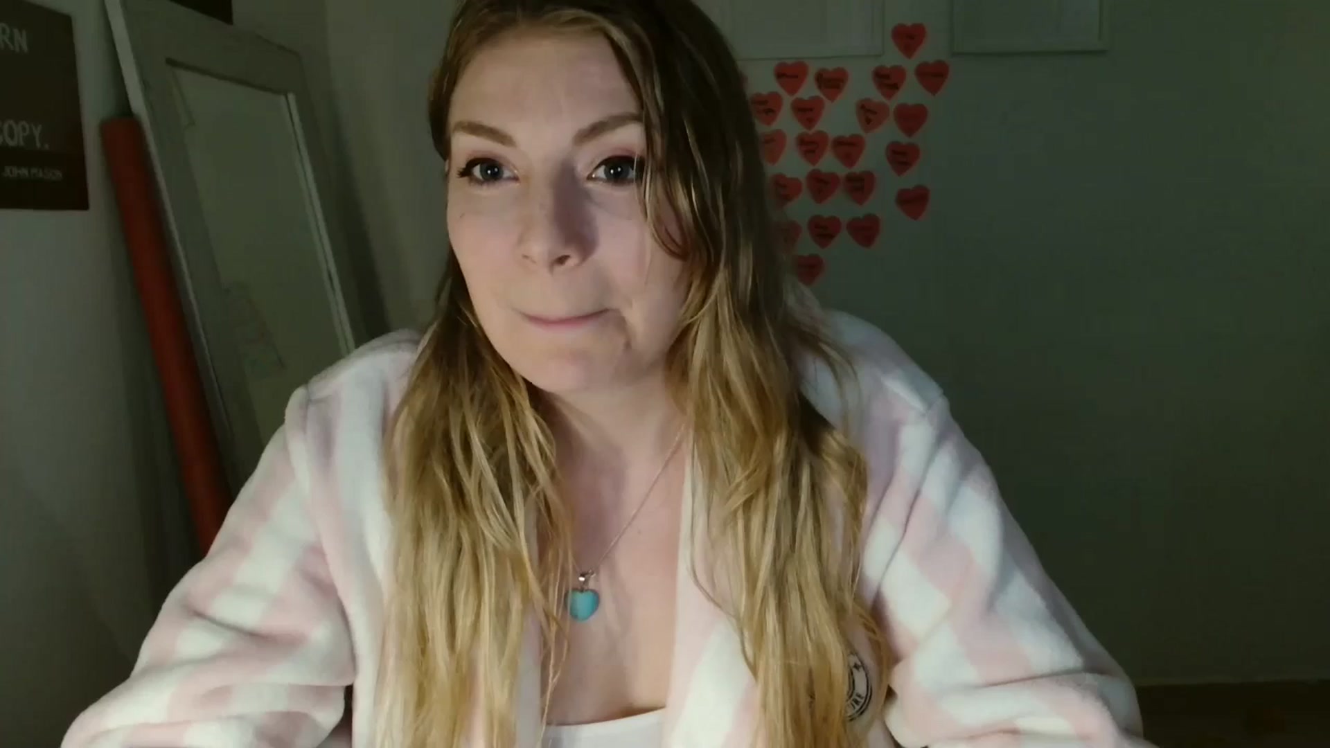 Gallery image thumbnail from Dani_Darling's myfreecams stream on, 03/19/2025, 23:18 image 2 of 20