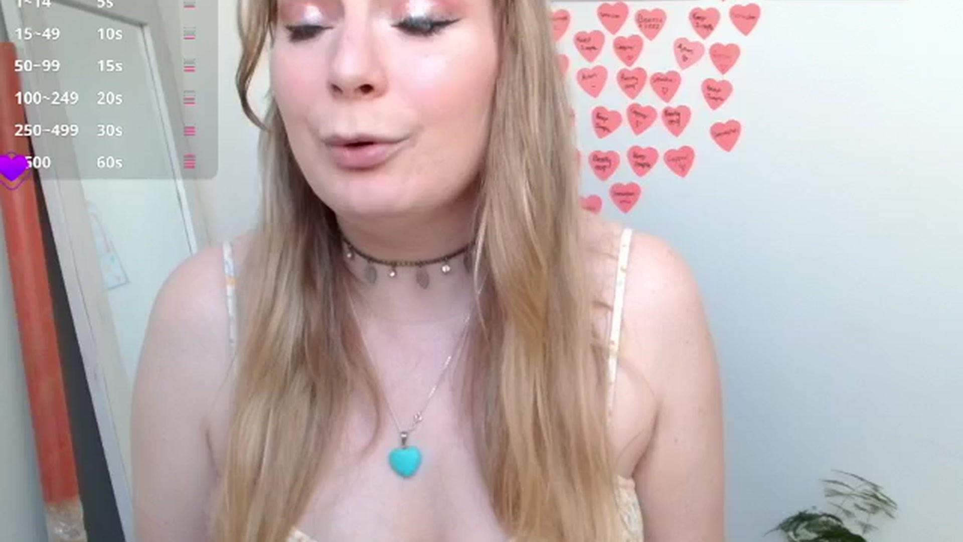 Gallery image thumbnail from Dani_Darling's myfreecams stream on, 03/20/2025, 12:47 image 17 of 20