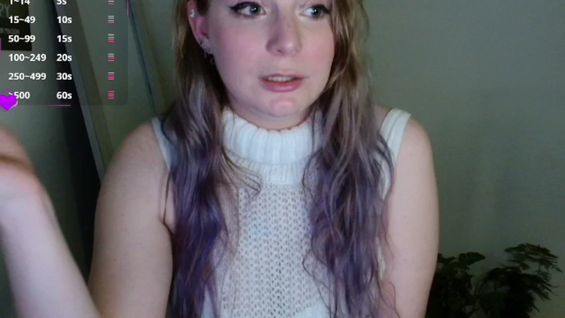 Gallery image thumbnail from Dani_Darling's myfreecams stream on, 04/04/2025, 20:45 image 15 of 20