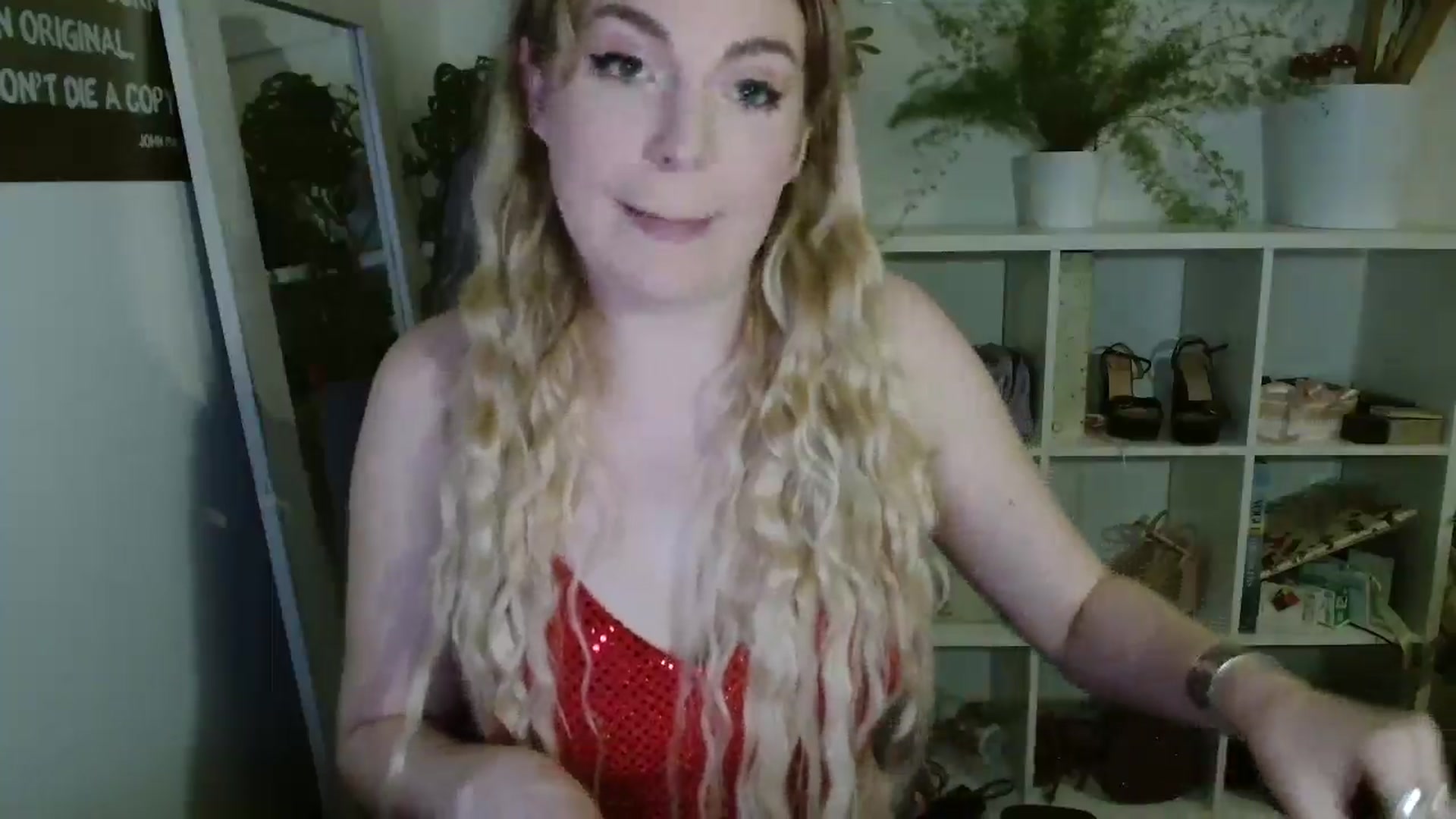 Gallery image thumbnail from Dani_Darling's myfreecams stream on, 12/31/2025, 22:51 image 14 of 20