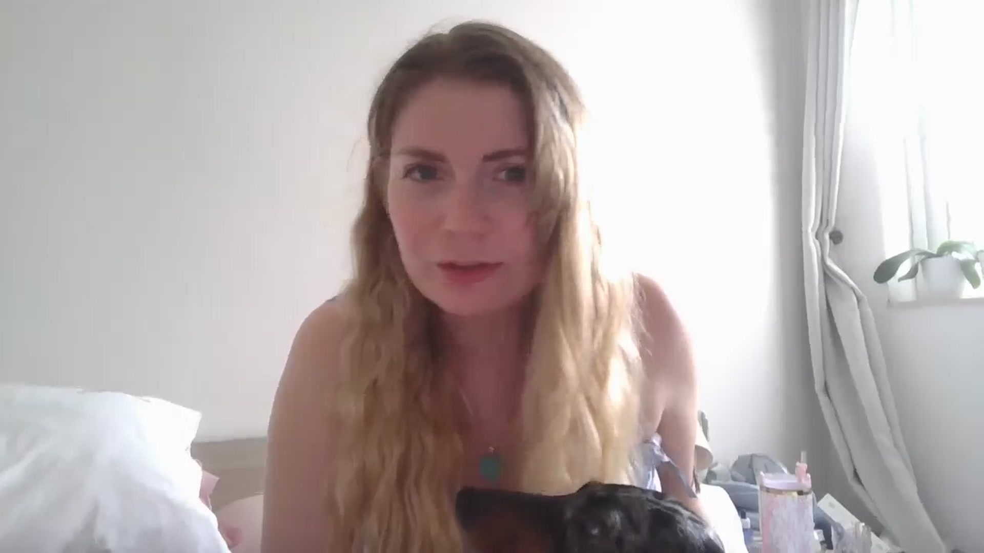 Gallery image thumbnail from Dani_Darling's myfreecams stream on, 04/20/2026, 08:30 image 8 of 20