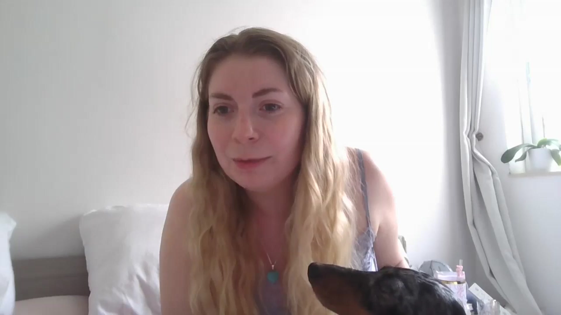 Gallery image thumbnail from Dani_Darling's myfreecams stream on, 04/20/2026, 08:30 image 3 of 20