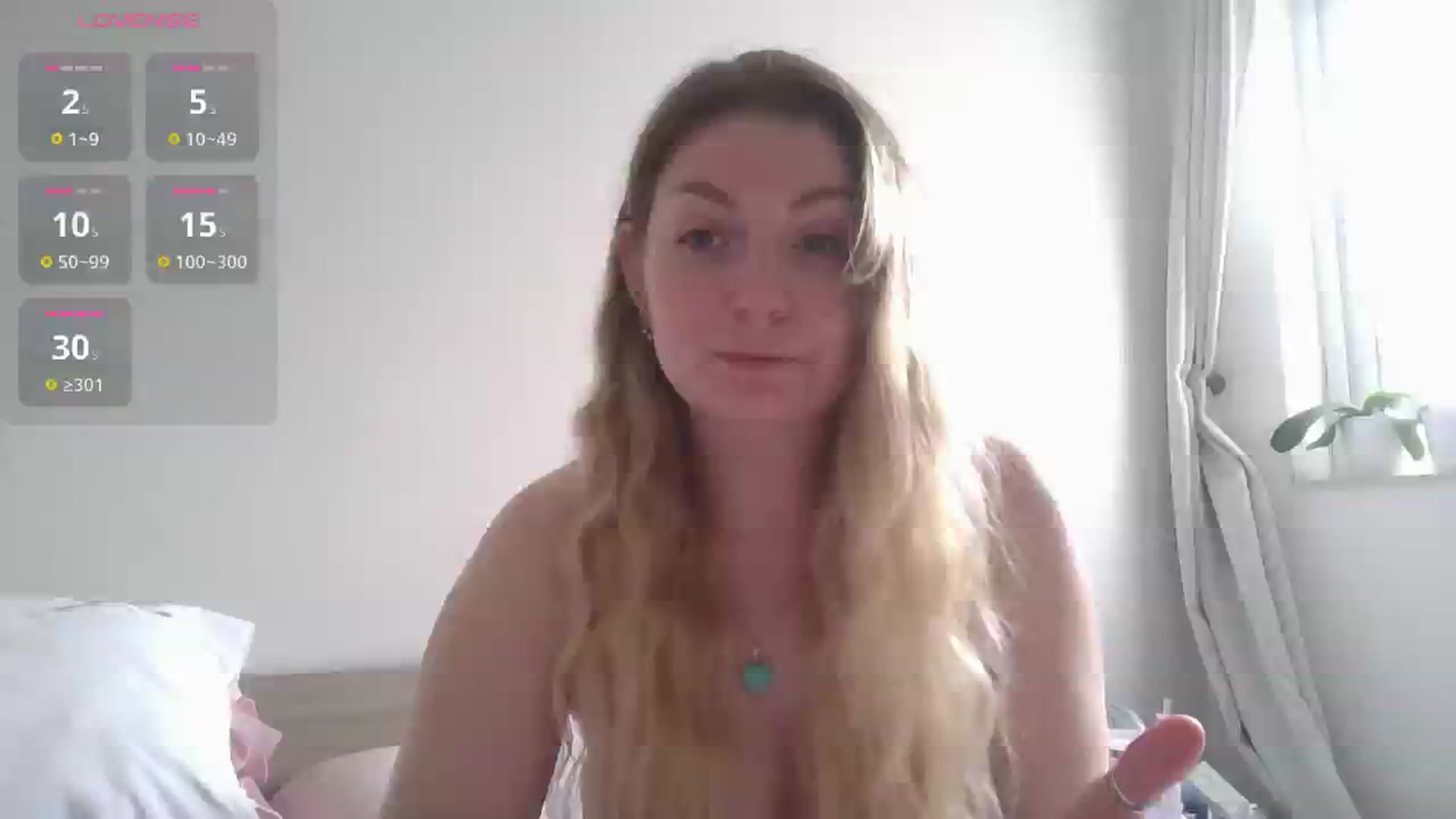 Gallery image thumbnail from Dani_Darling's myfreecams stream on, 04/20/2026, 10:08 image 2 of 20
