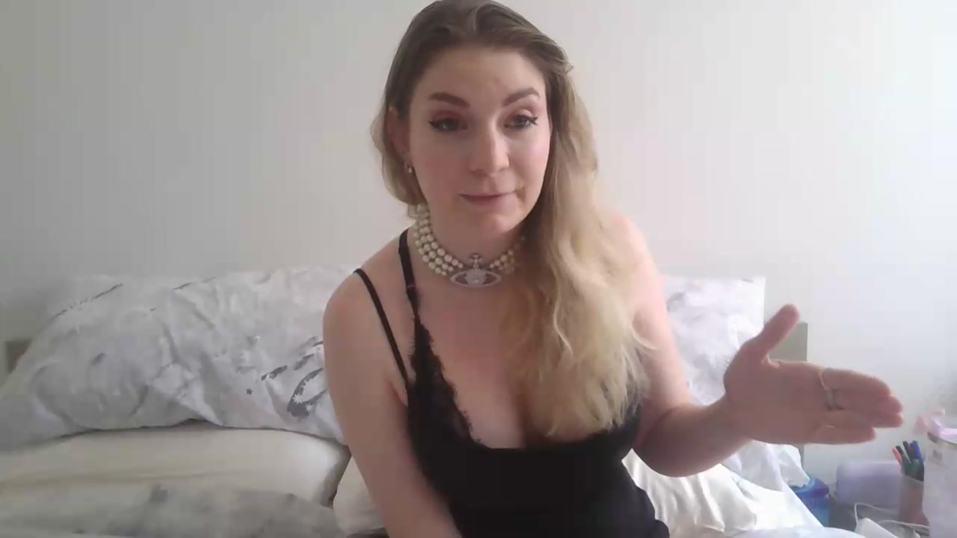Gallery image thumbnail from Dani_Darling's myfreecams stream on, 07/05/2026, 11:02 image 3 of 20