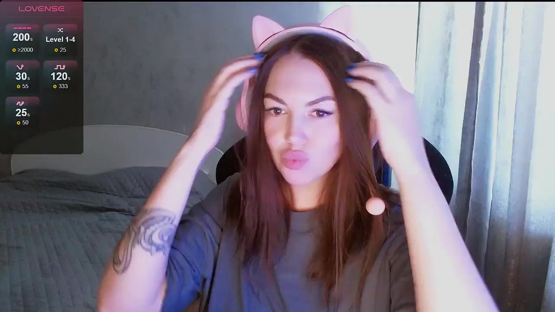 Gallery image thumbnail from DanieHoney's myfreecams stream on, 05/17/2024, 10:22 image 19 of 20
