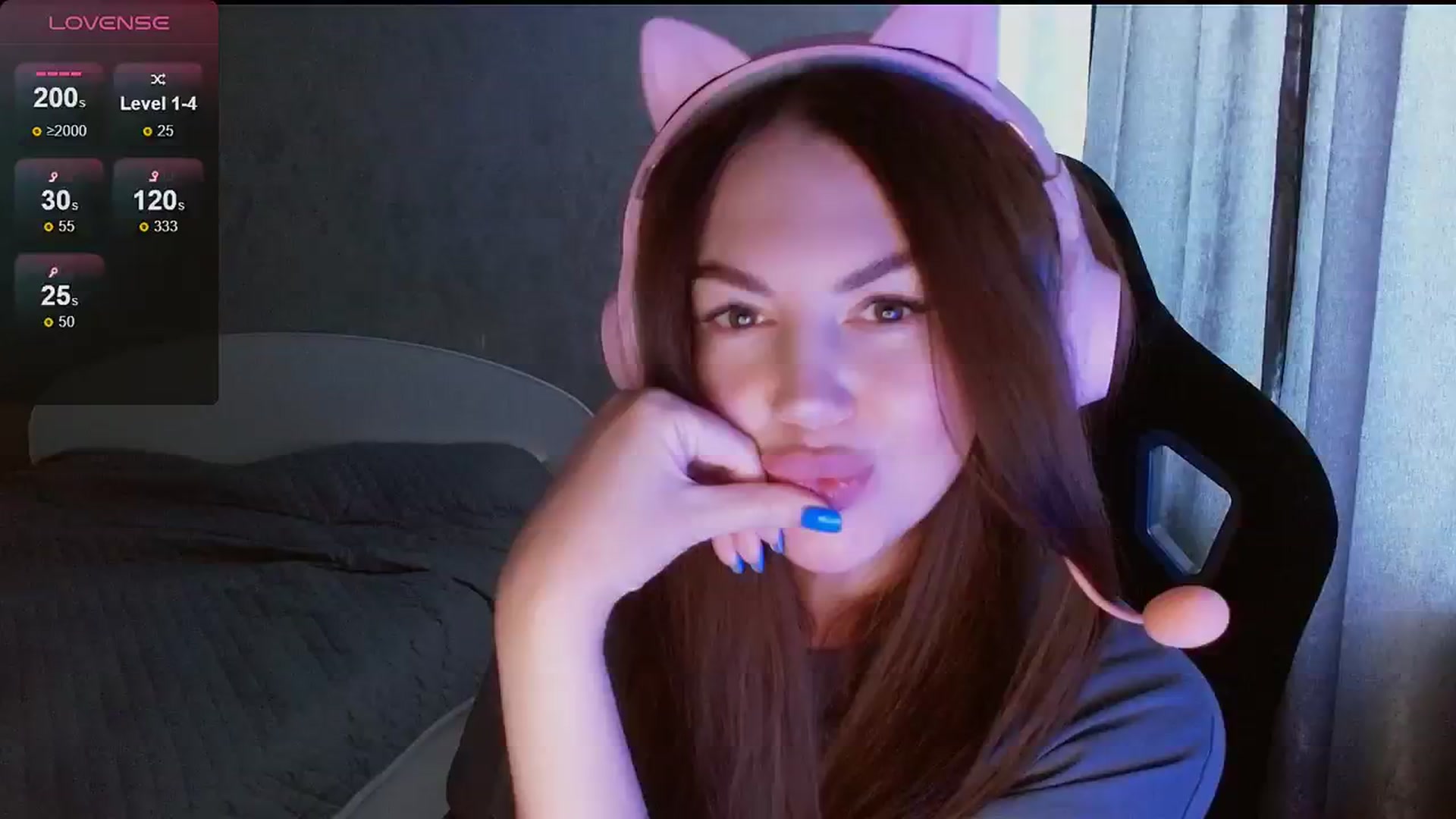 Gallery image thumbnail from DanieHoney's myfreecams stream on, 05/17/2024, 10:22 image 1 of 20