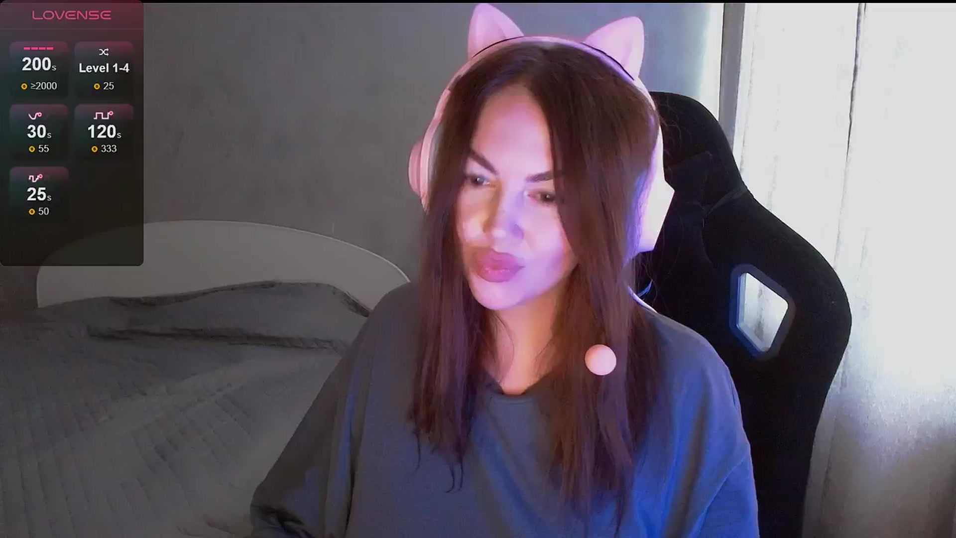 Gallery image thumbnail from DanieHoney's myfreecams stream on, 05/18/2024, 10:10 image 4 of 20