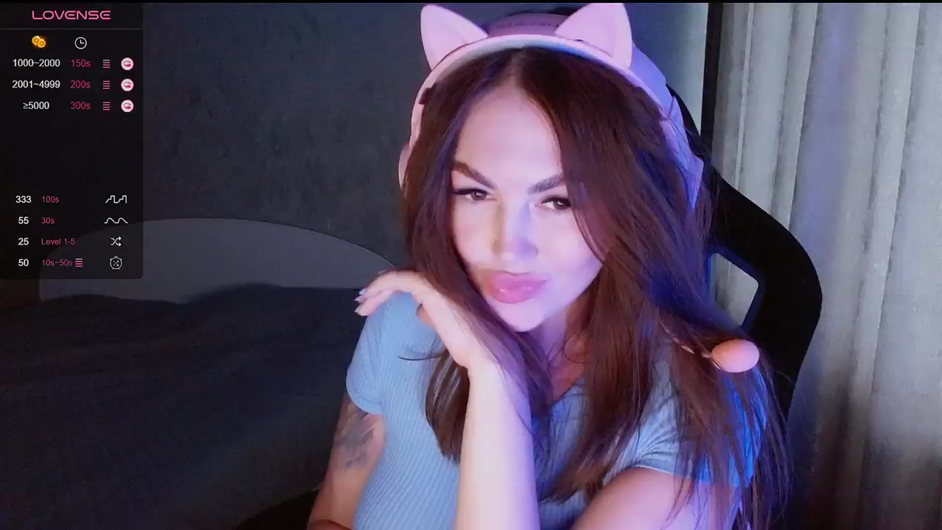Gallery image thumbnail from DanieHoney's myfreecams stream on, 05/25/2024, 13:39 image 7 of 20