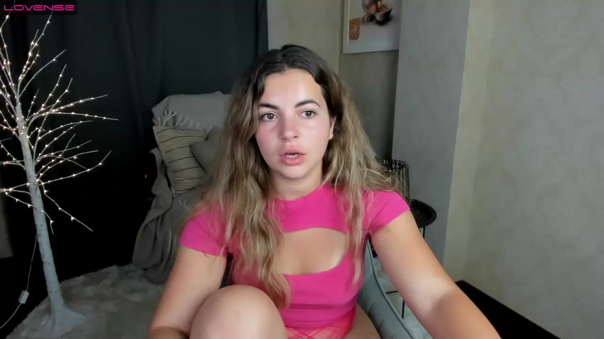 Gallery image thumbnail from Danieelia_a's myfreecams stream on, 07/10/2023, 24:49 image 17 of 20