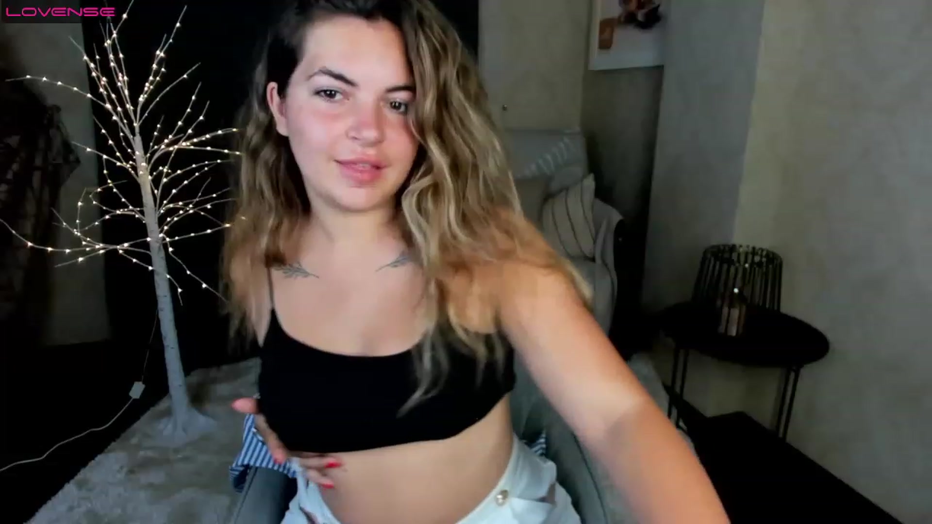 Gallery image thumbnail from Danieelia_a's myfreecams stream on, 07/11/2023, 21:42 image 2 of 20