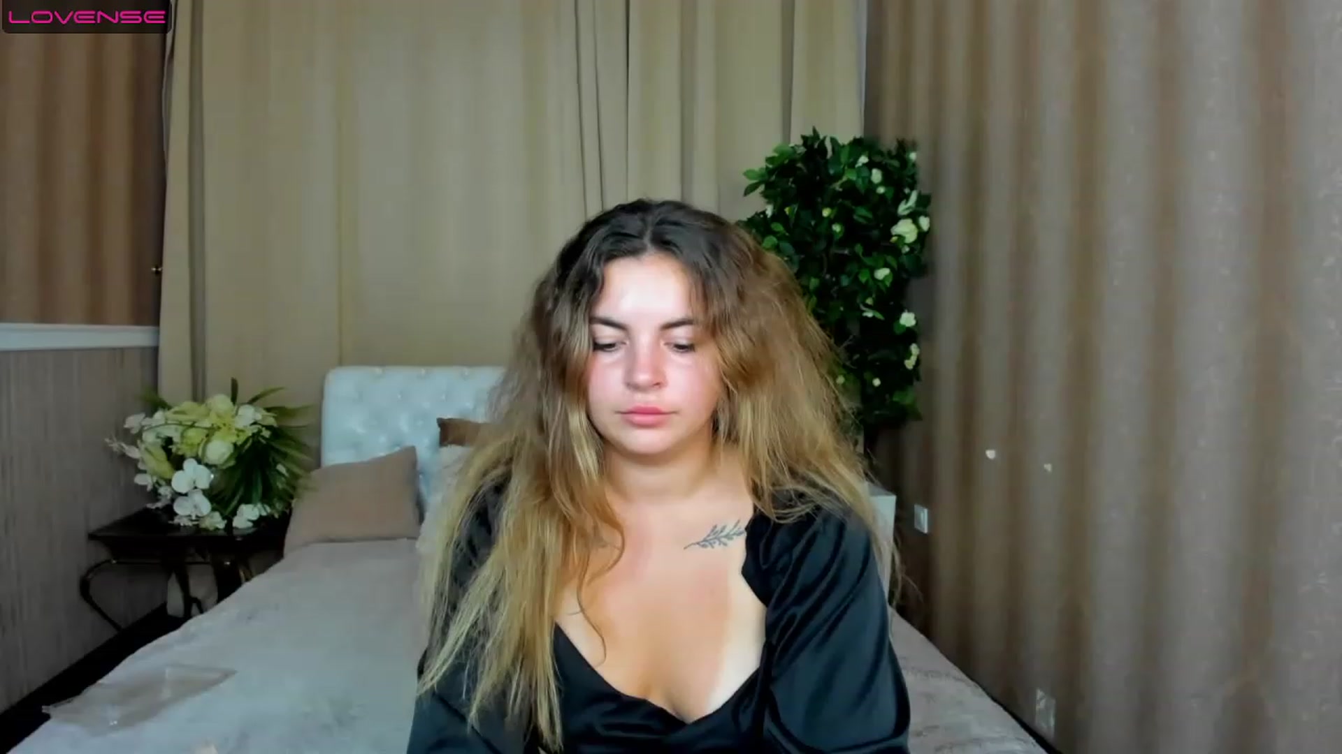 Gallery image thumbnail from Danieelia_a's myfreecams stream on, 07/17/2023, 24:43 image 9 of 20