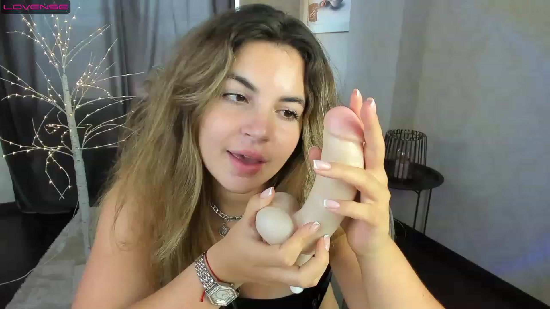 Gallery image thumbnail from Danieelia_a's myfreecams stream on, 07/22/2023, 10:58 image 3 of 20