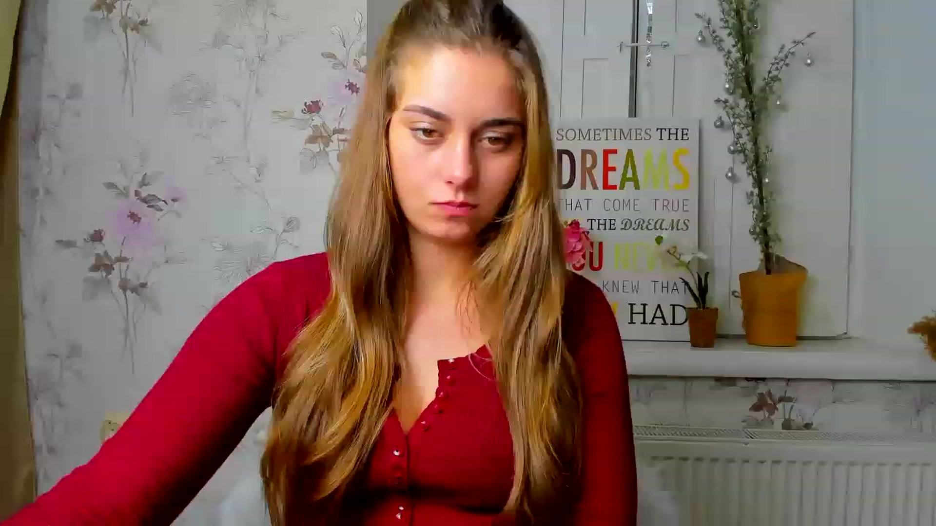 Gallery image thumbnail from DanielaRau's myfreecams stream on, 12/28/2022, 12:45 image 6 of 20