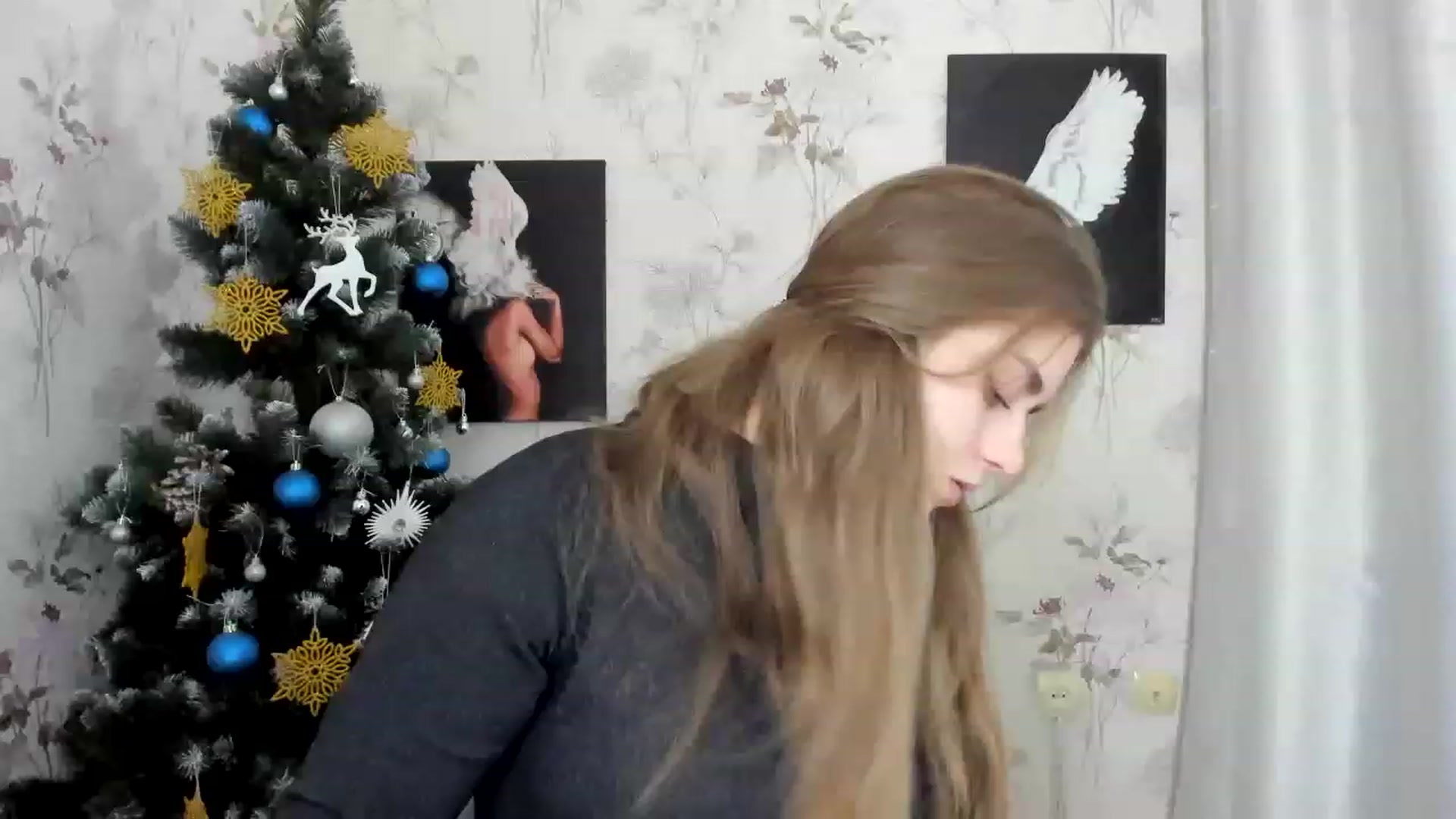 Gallery image thumbnail from DanielaRau's myfreecams stream on, 12/31/2022, 10:51 image 8 of 20