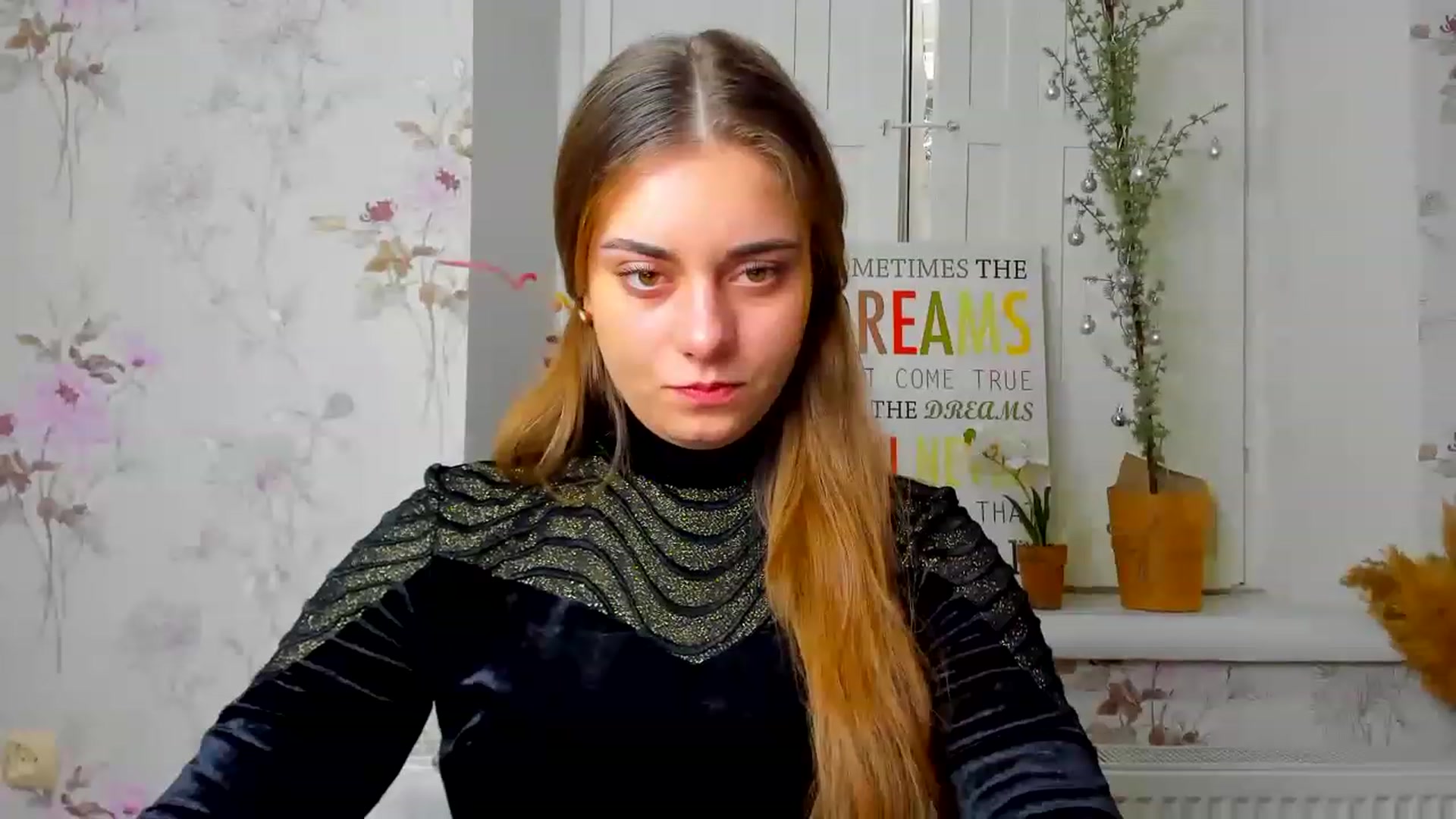 Gallery image thumbnail from DanielaRau's myfreecams stream on, 01/01/2023, 11:01 image 17 of 20