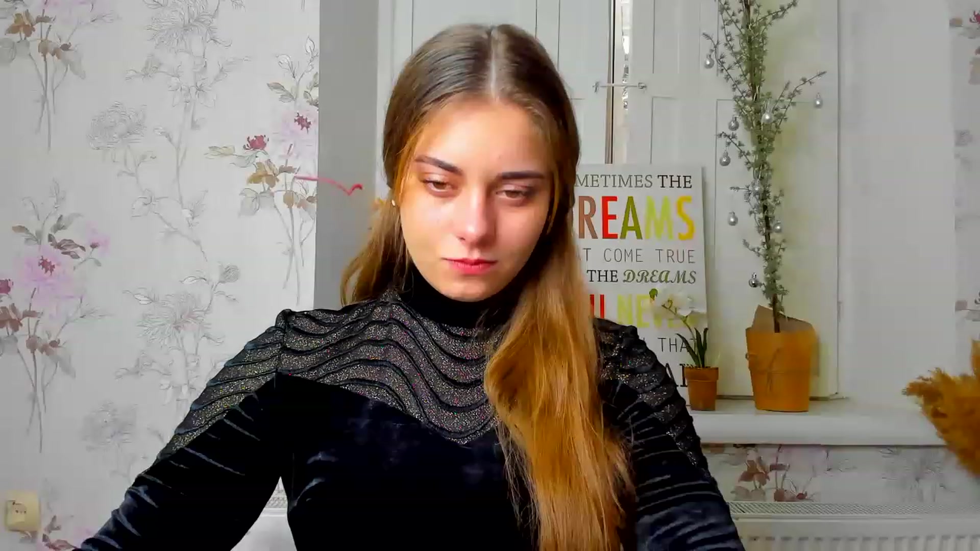 Gallery image thumbnail from DanielaRau's myfreecams stream on, 01/01/2023, 11:01 image 2 of 20