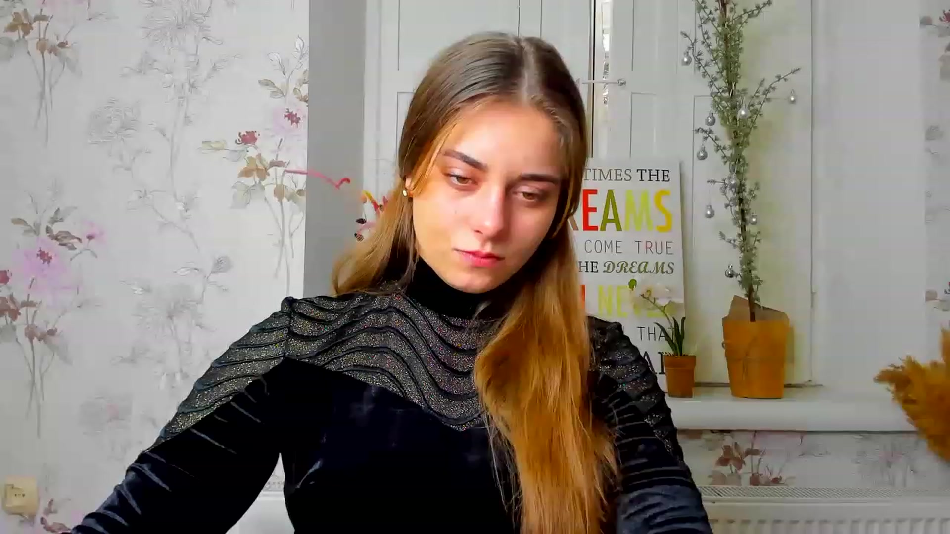 Gallery image thumbnail from DanielaRau's myfreecams stream on, 01/01/2023, 11:01 image 6 of 20