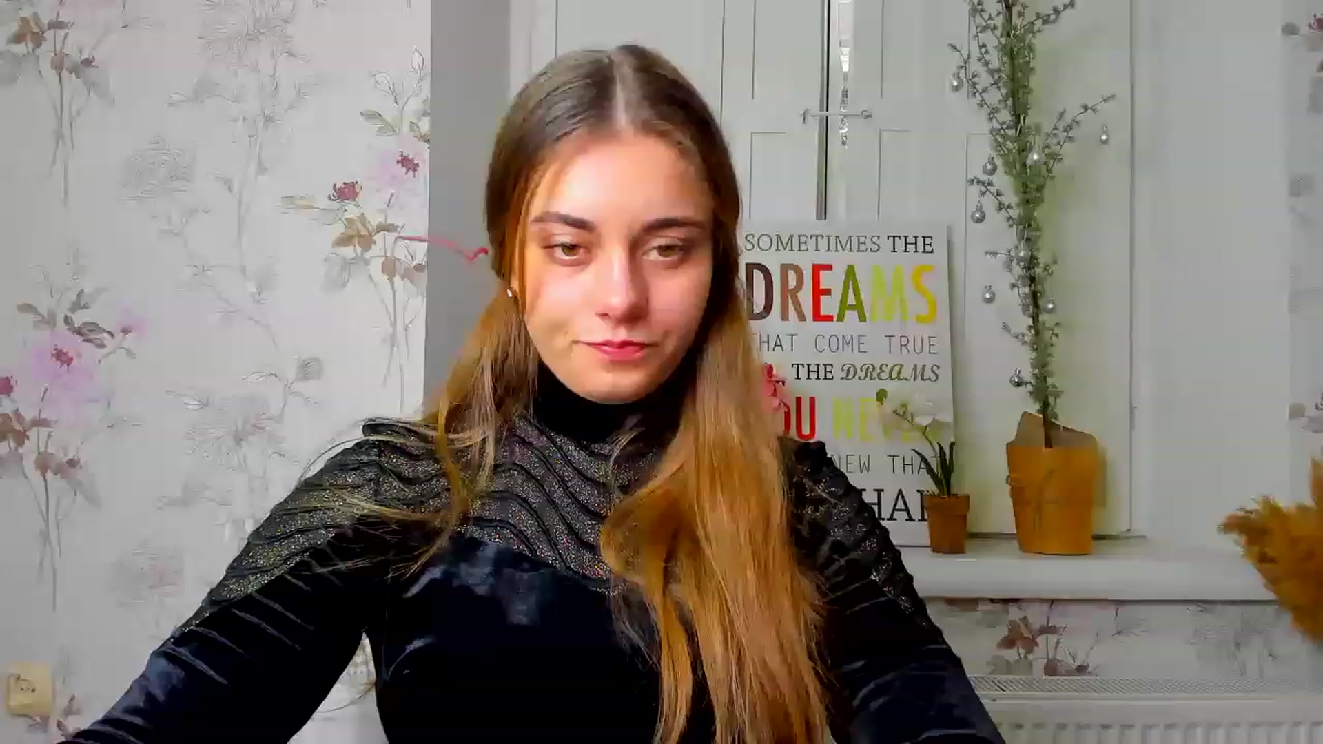 Gallery image thumbnail from DanielaRau's myfreecams stream on, 01/01/2023, 11:56 image 18 of 20