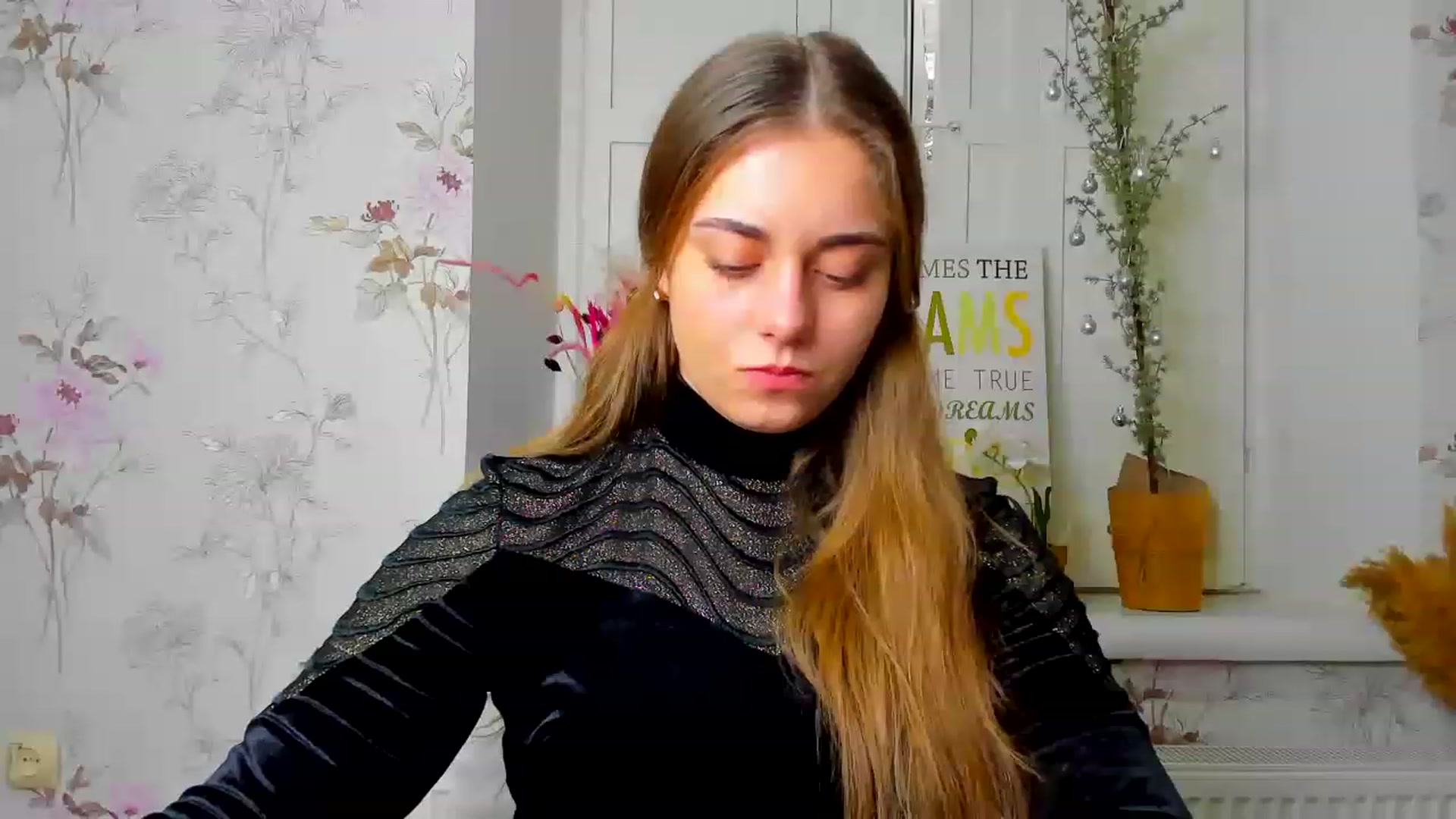 Gallery image thumbnail from DanielaRau's myfreecams stream on, 01/01/2023, 11:56 image 20 of 20
