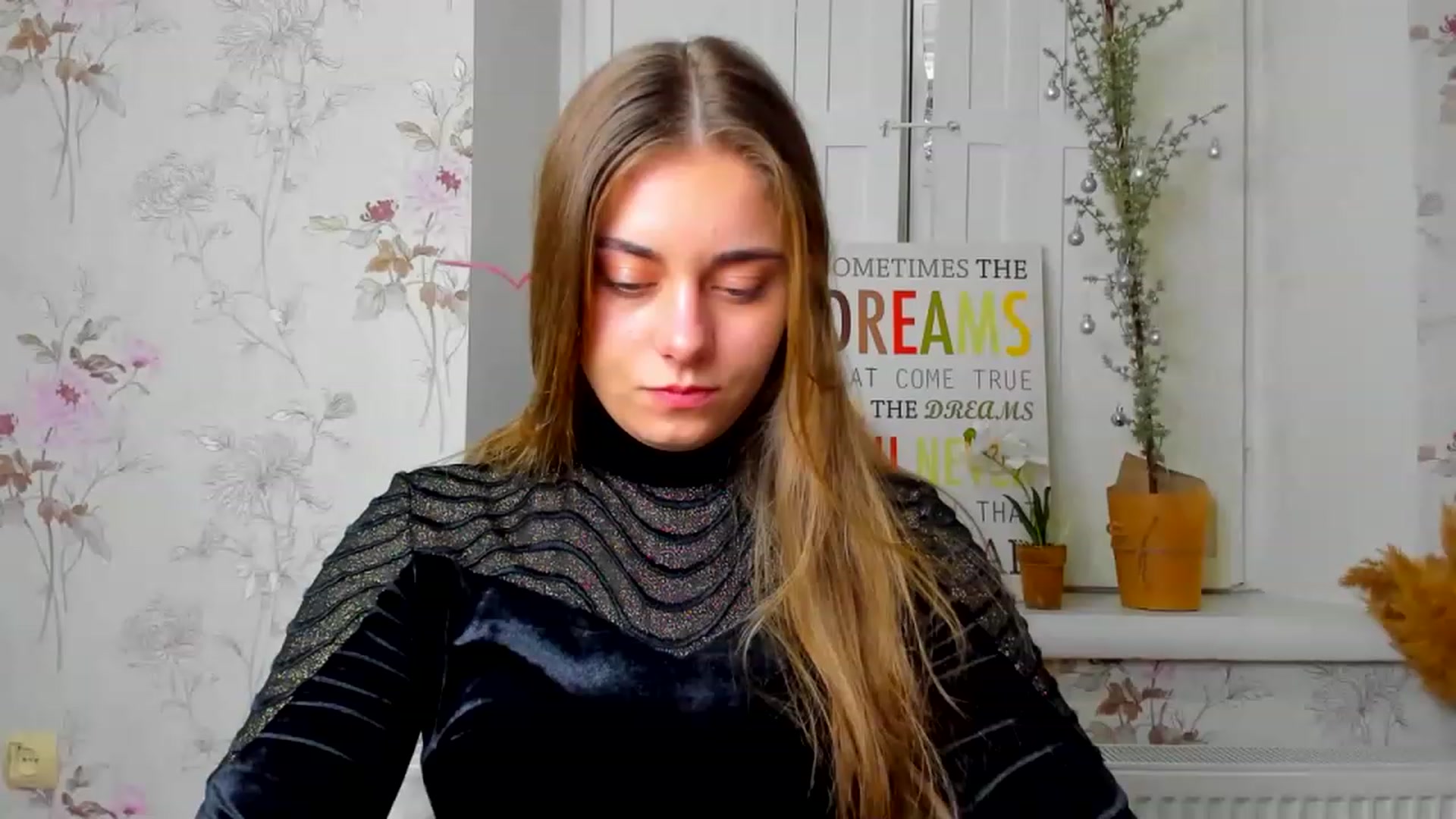 Gallery image thumbnail from DanielaRau's myfreecams stream on, 01/01/2023, 13:22 image 1 of 20