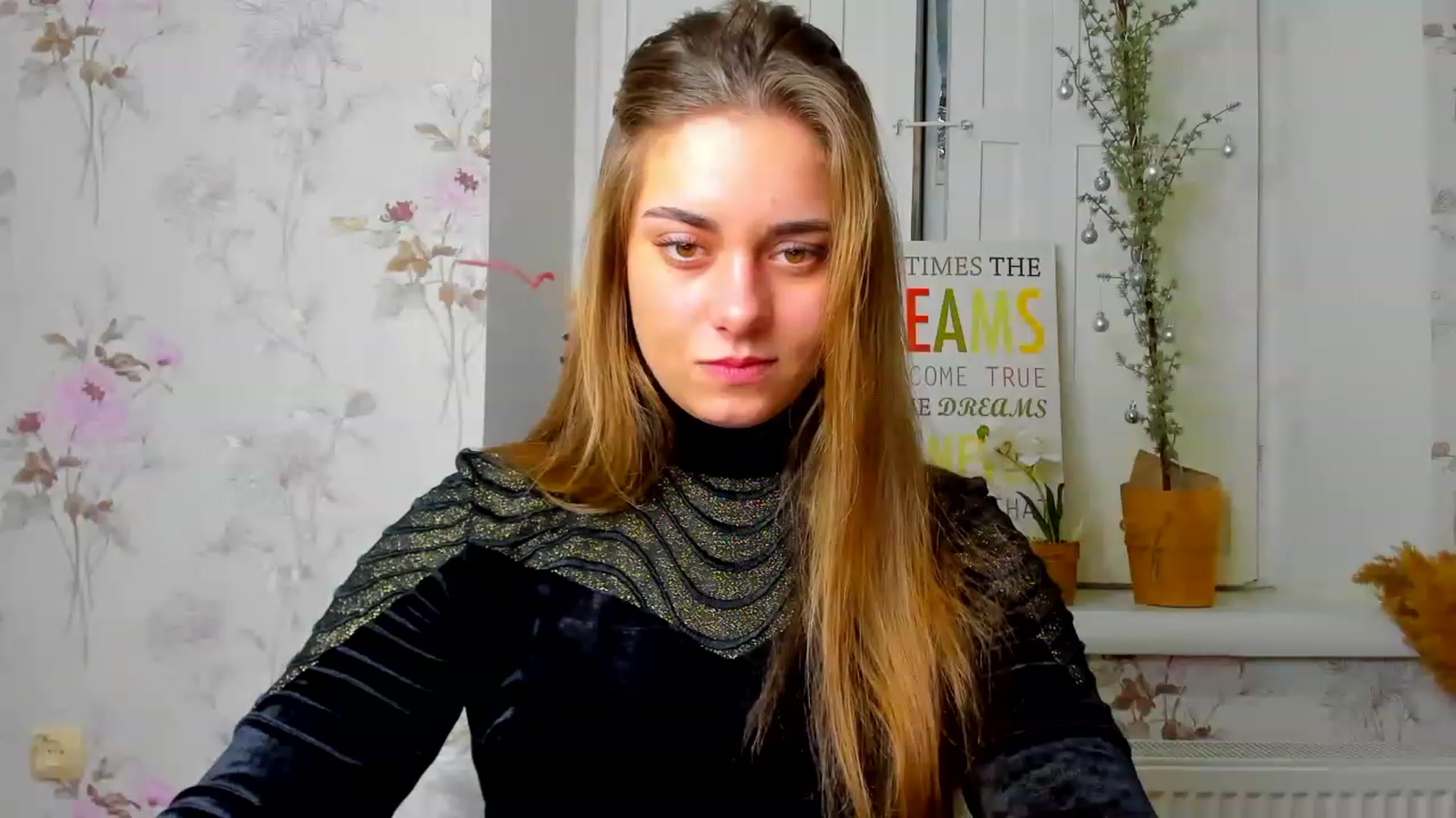 Gallery image thumbnail from DanielaRau's myfreecams stream on, 01/01/2023, 15:08 image 8 of 20