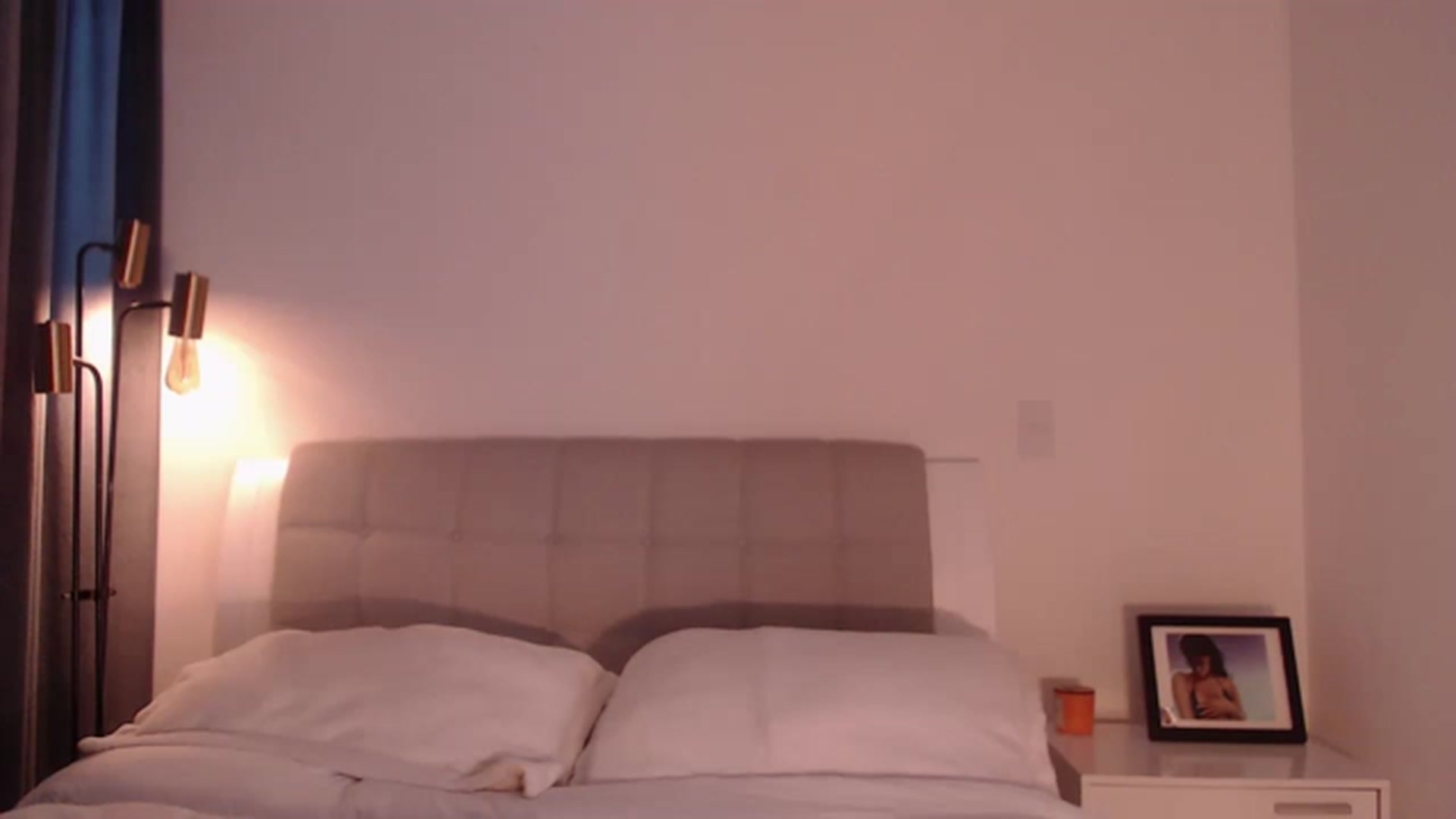 Gallery image thumbnail from DanielaSweet_'s myfreecams stream on, 12/25/2022, 20:21 image 6 of 20